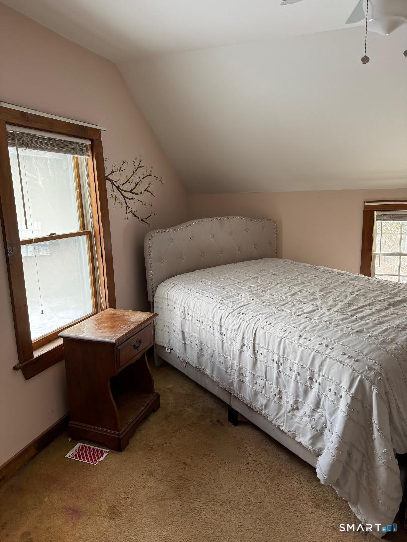 Photo 17 of 75 Lovers Lane, Plainfield, CT