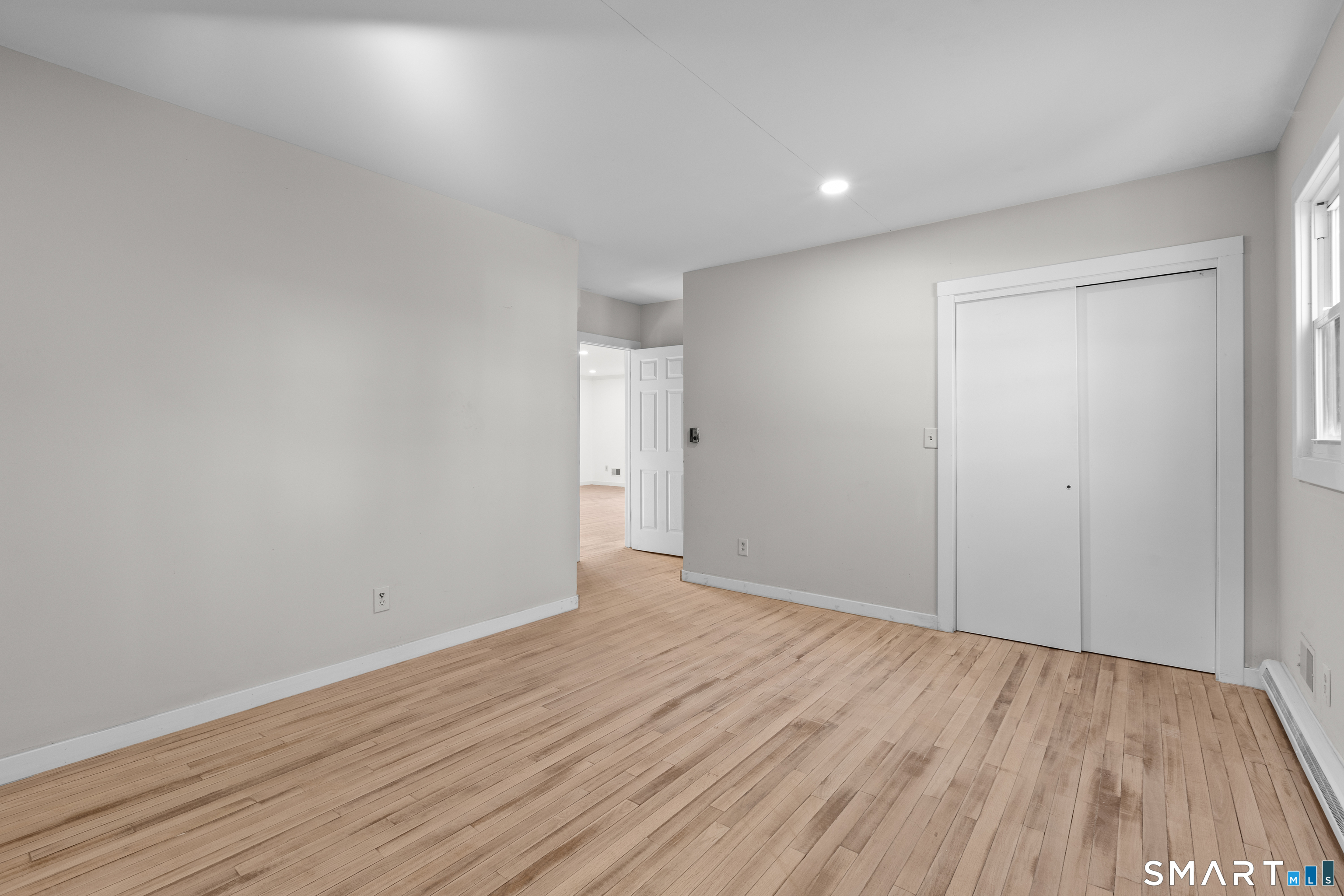 Homes for sale in New Fairfield, CT | 8 Fulton Dr, New Fairfield, CT 06812 | MLS# 24147267