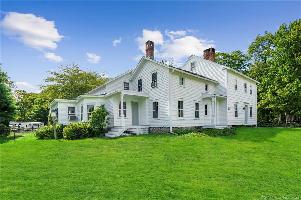2 Deforest Road, Wilton, Connecticut photo 1