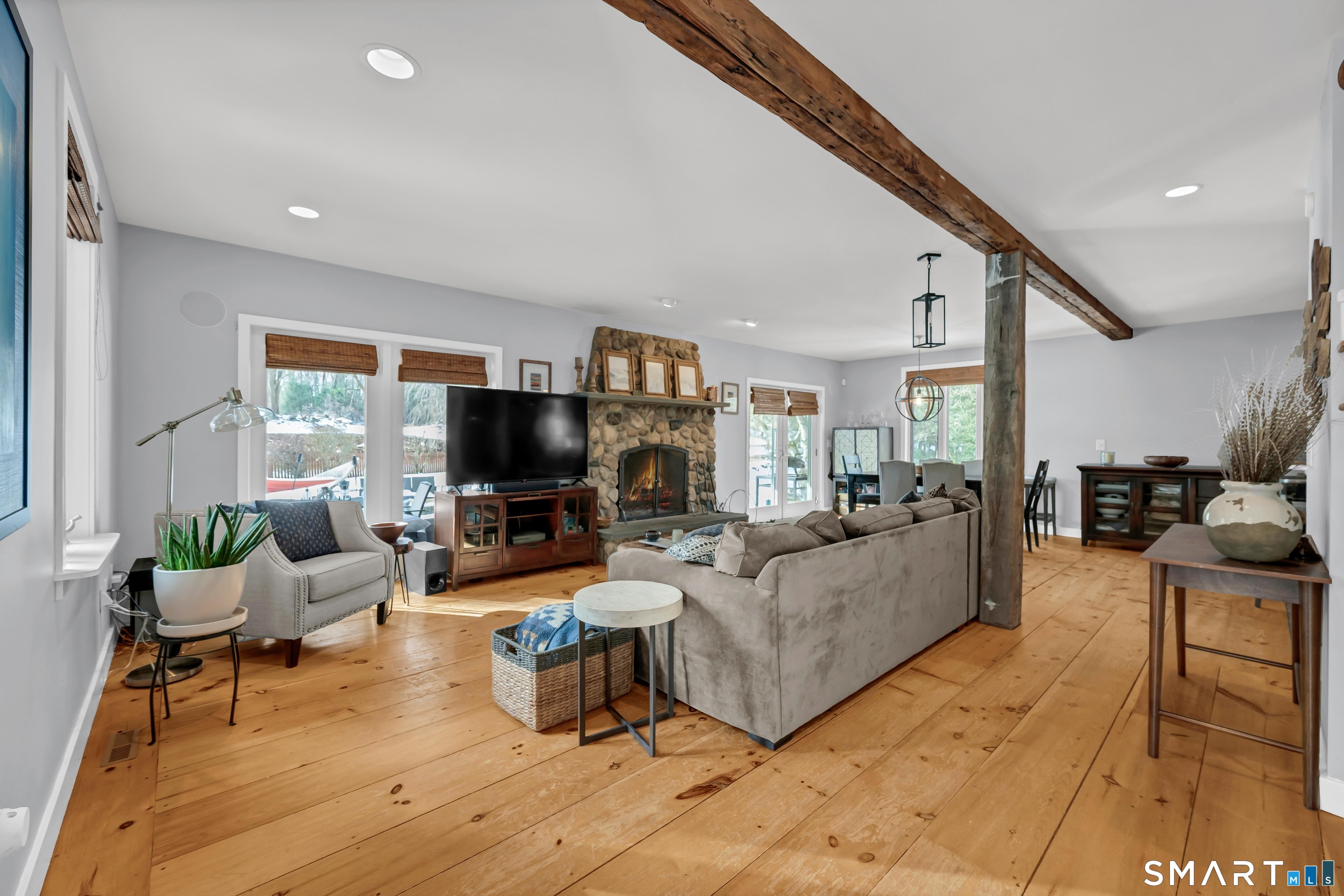 Homes for sale in Bethel, CT | 41 Turkey Plain Rd, Bethel, CT 06801 | MLS# 24147156