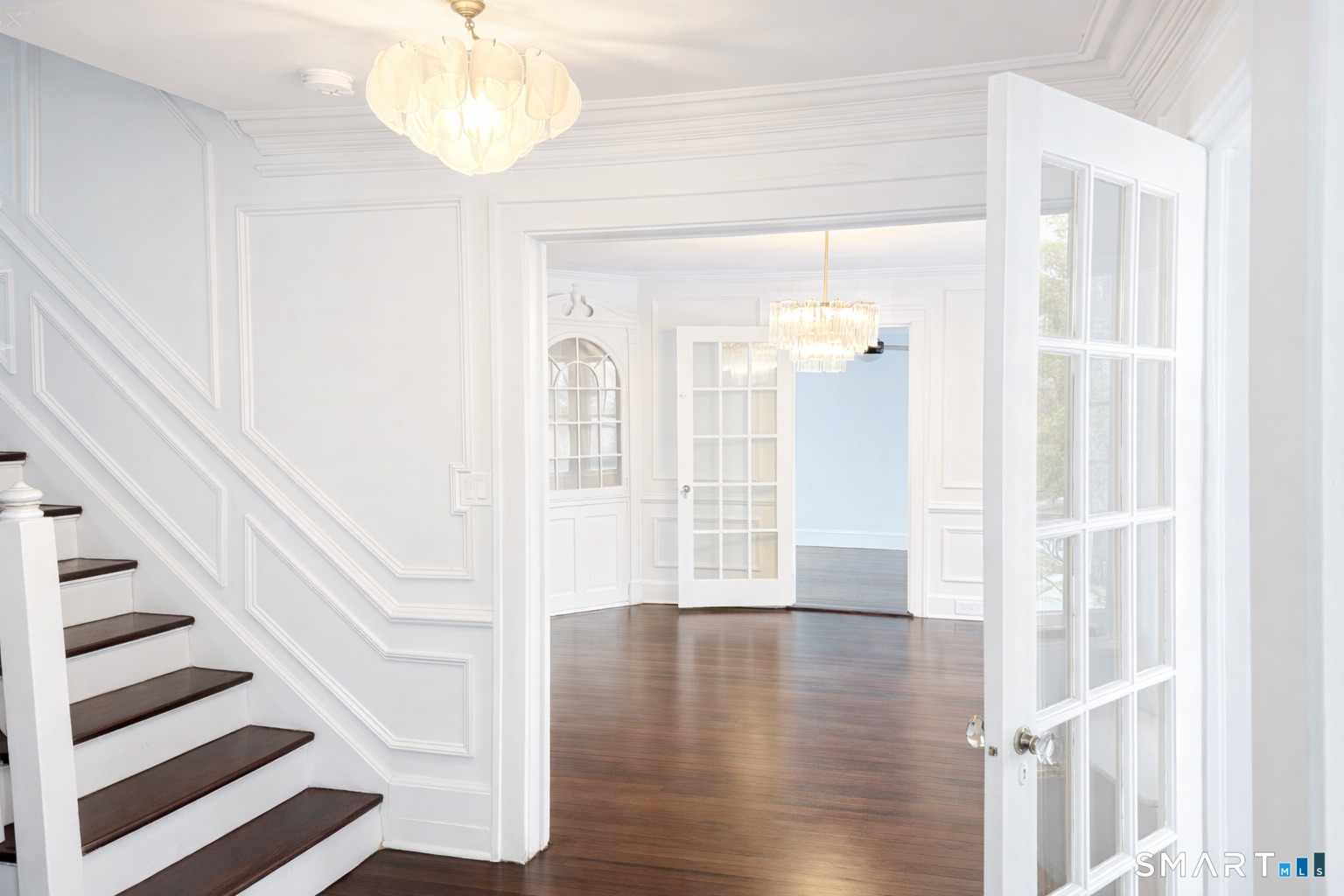 Photo 2 of 7 Sound View Terrace, Greenwich, CT