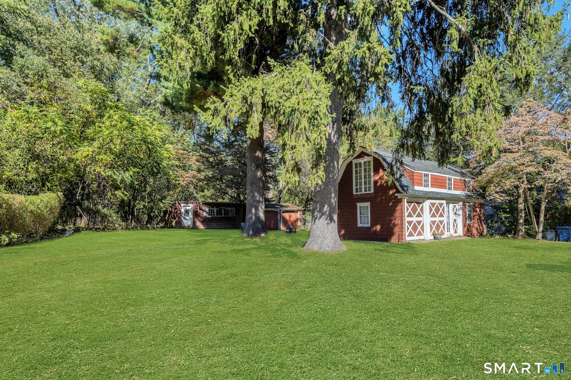 Photo 33 of 85 Stephen Mather Road, Darien, CT