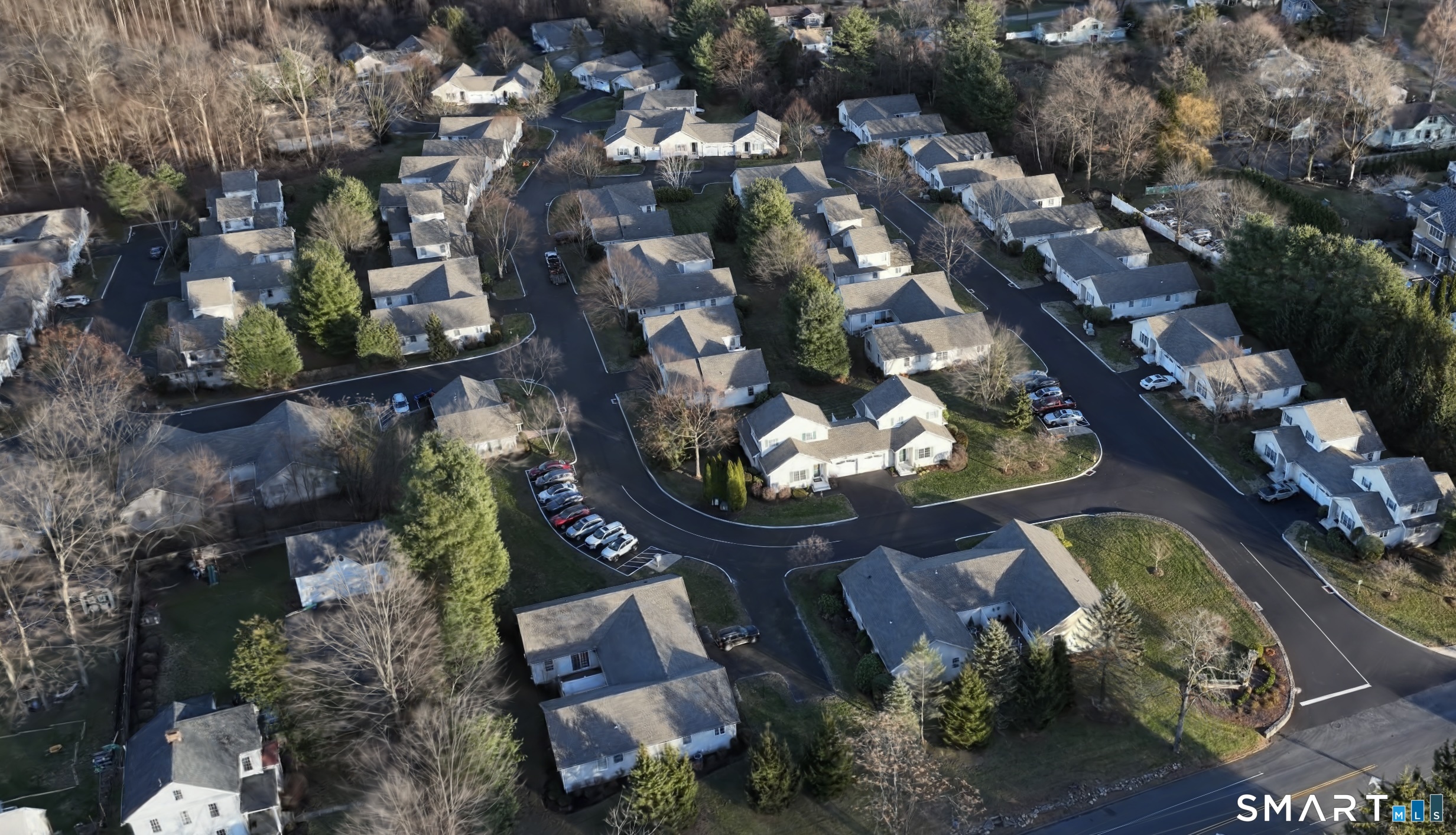 Photo 36 of 4 Cider Mill Lane, Trumbull, CT