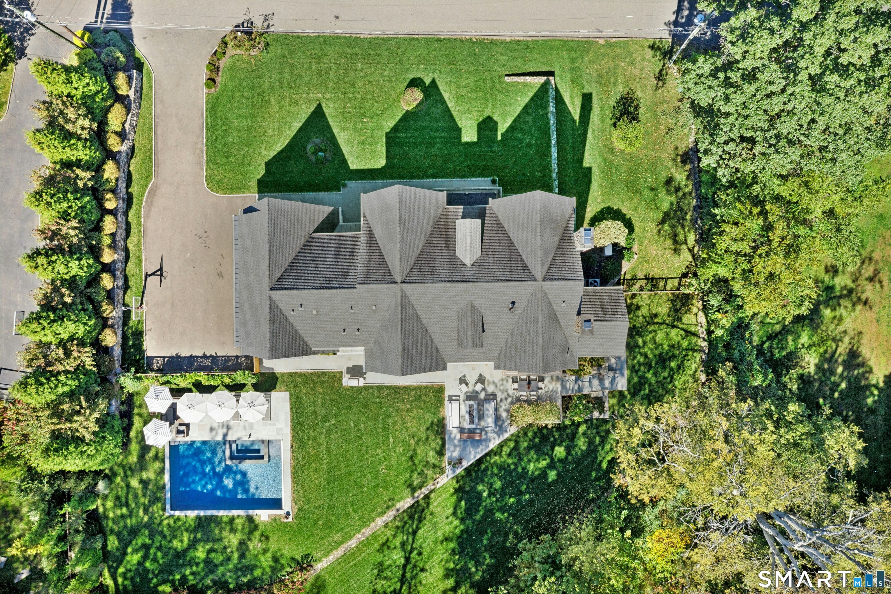 Homes for sale in New Canaan, CT | 42 Hillcrest Rd, New Canaan, CT 06840 | MLS# 24134781