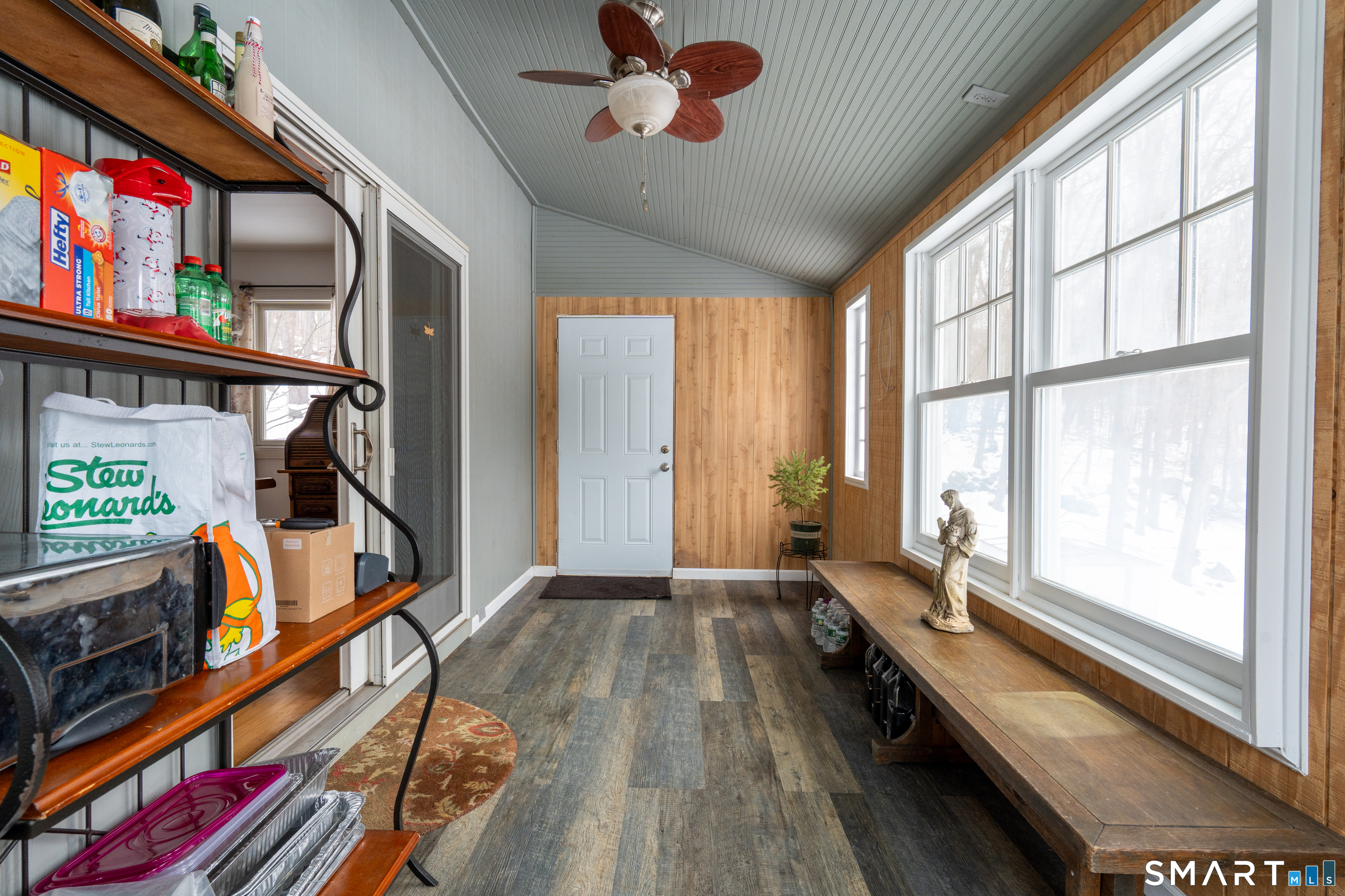 2 Pine Hill, New Fairfield, 06812, 3 Bedrooms Bedrooms, 0 ,2 BathroomsBathrooms,Single Family For Sale,For Sale,Pine Hill,0,24100665