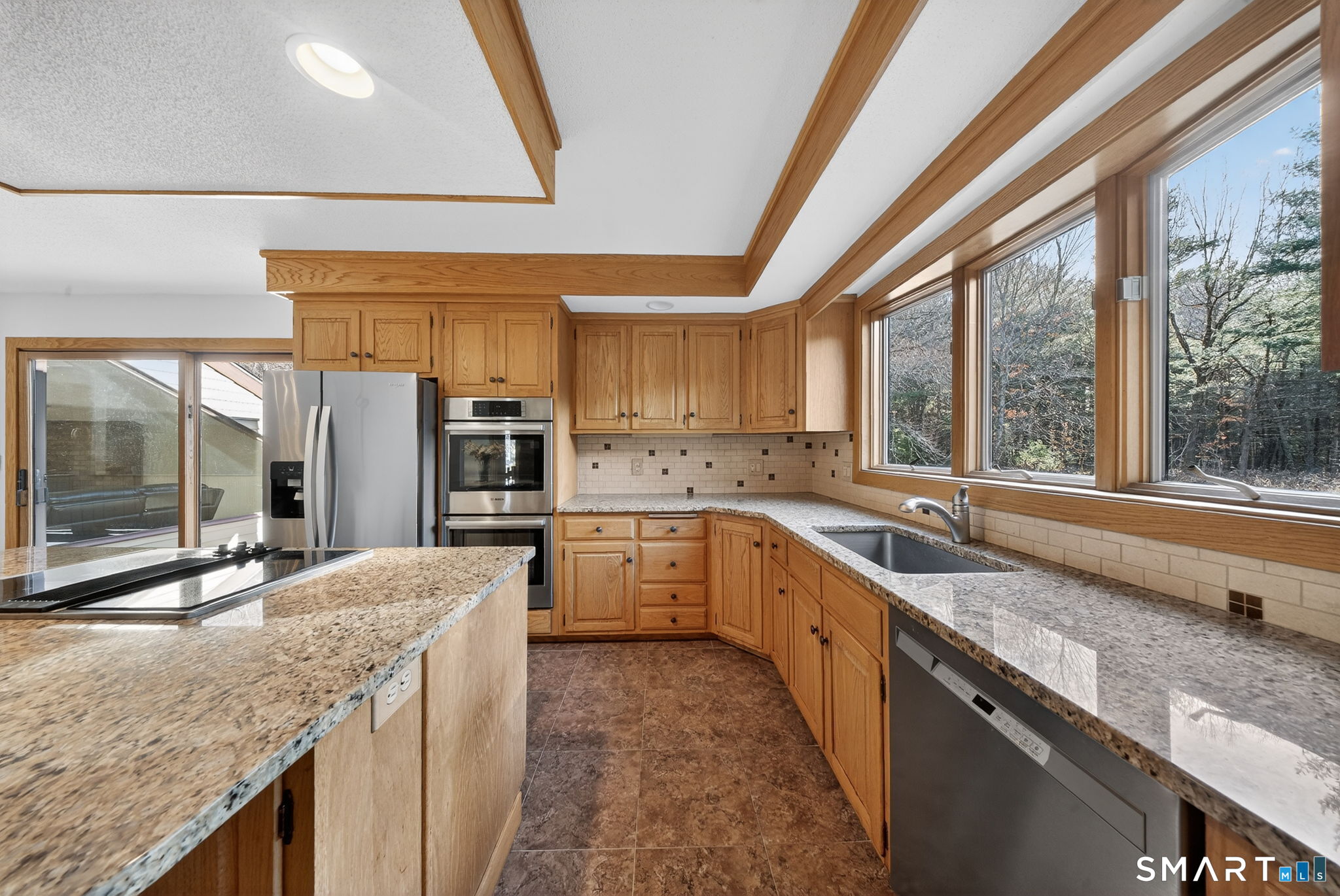 Photo 8 of 36 Farms Road, Avon, CT