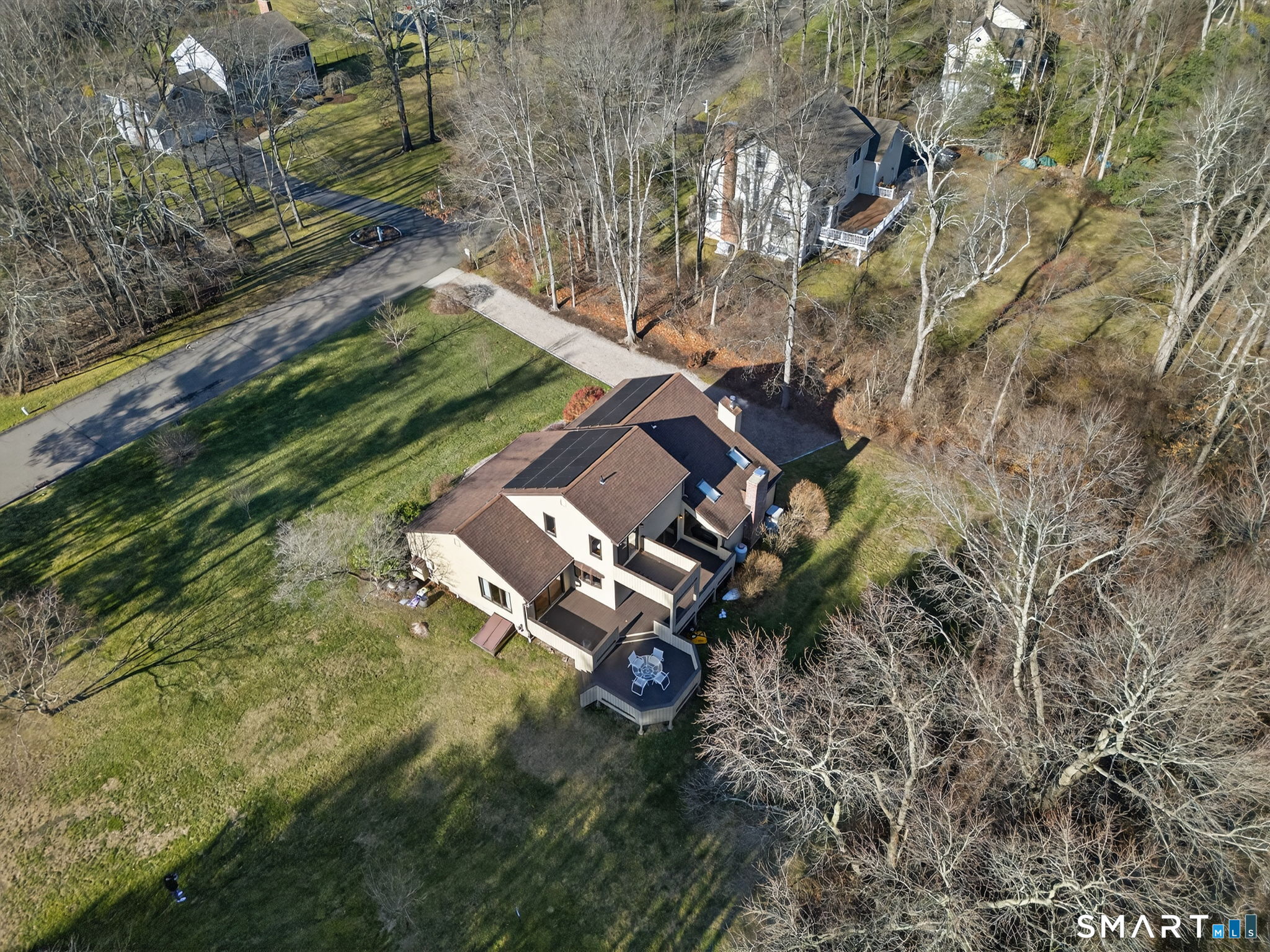 Photo 33 of 36 Farms Road, Avon, CT