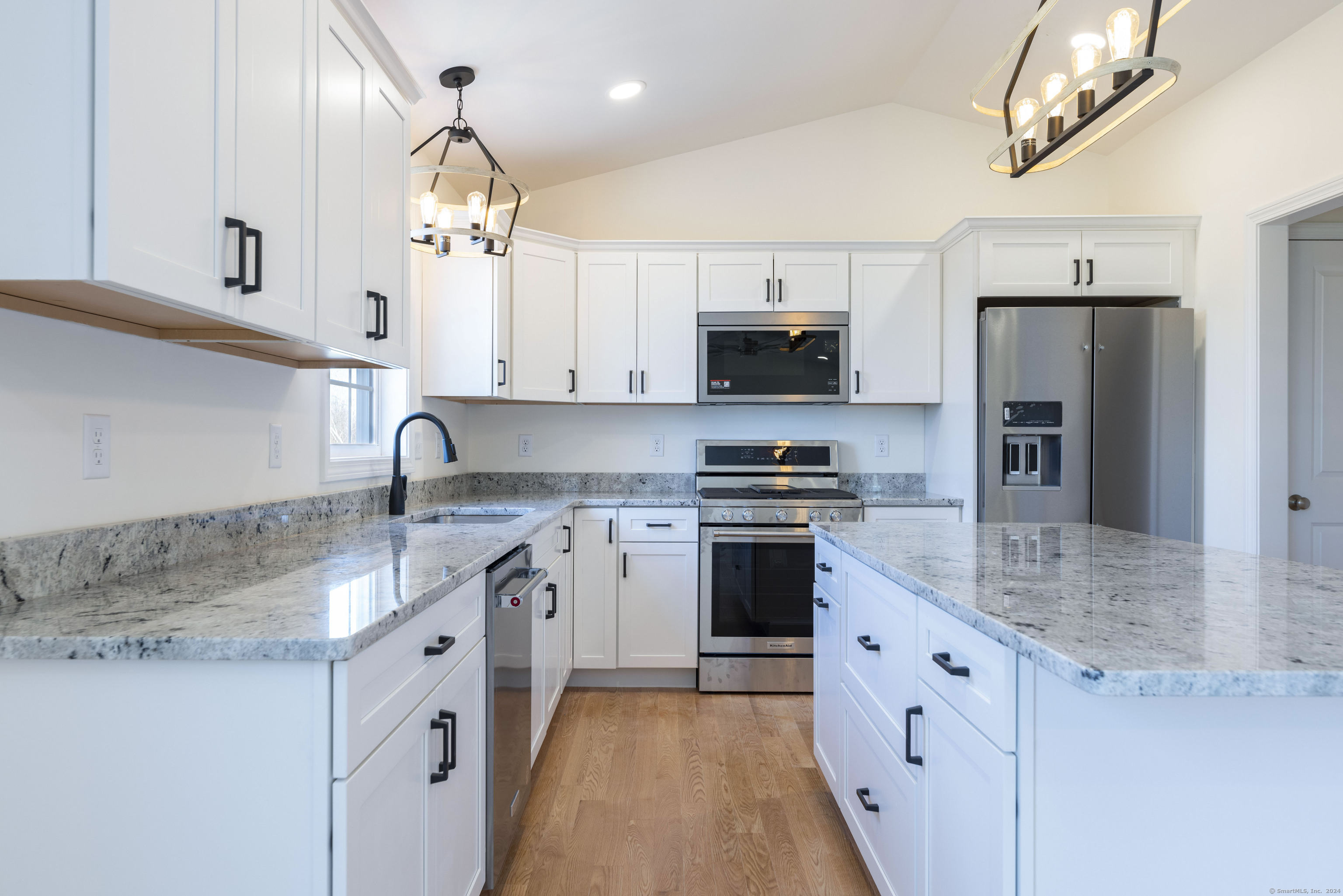 Photo 5 of 8 John's Circle, Sterling, CT