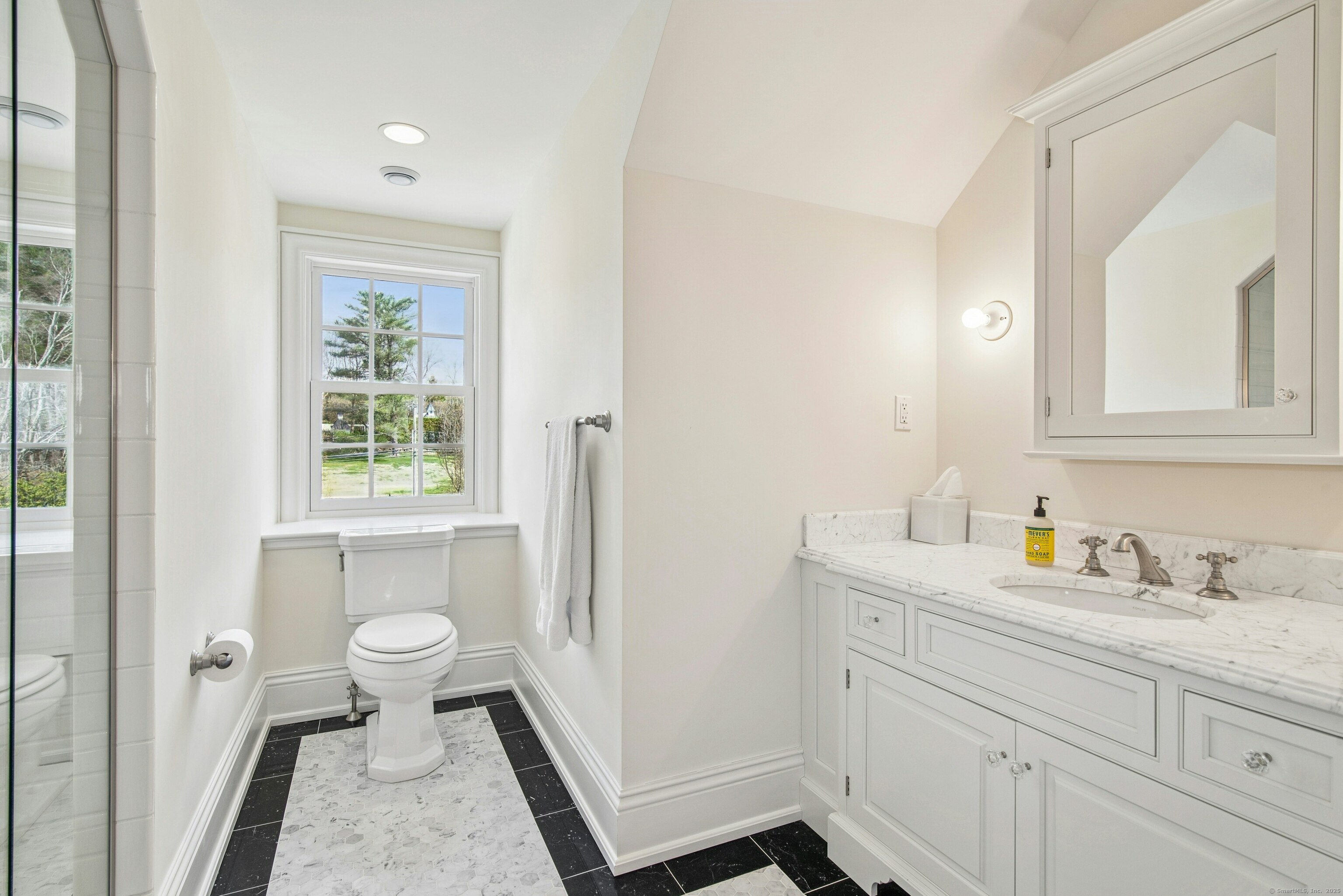 Photo 24 of 584 West Road, New Canaan, CT