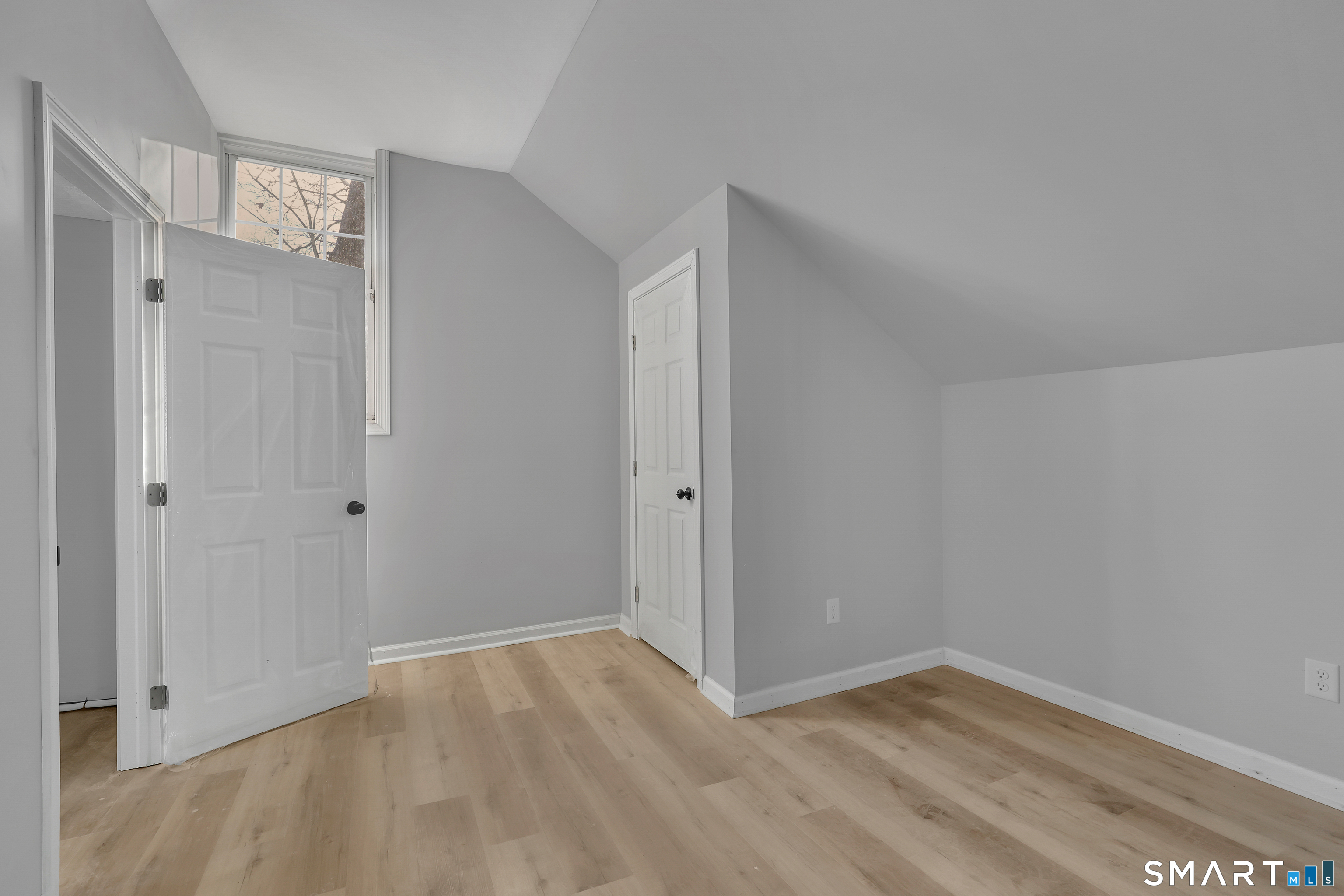 Photo 3 of 194 Hartford Road, Manchester, CT