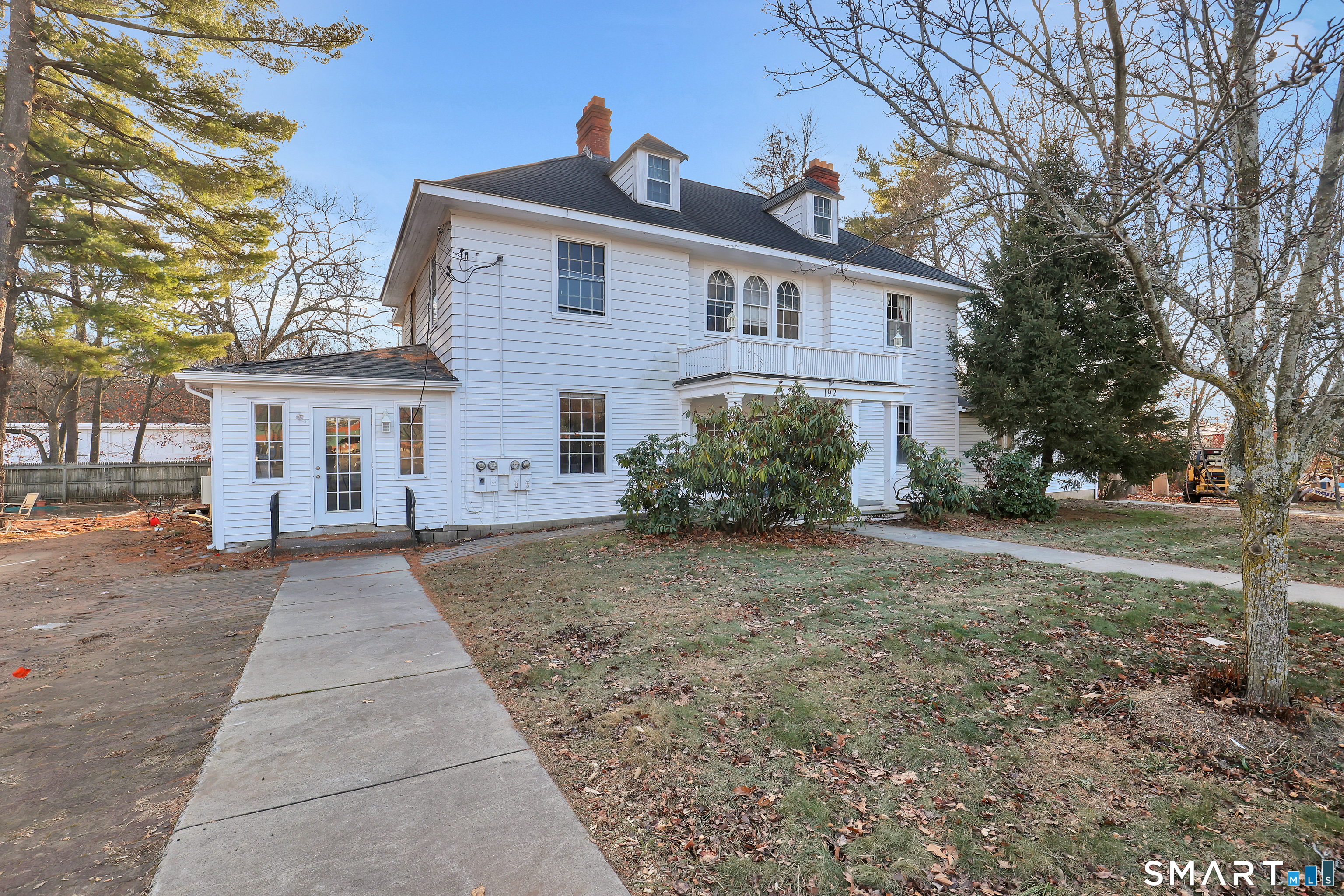 Photo 2 of 194 Hartford Road, Manchester, CT