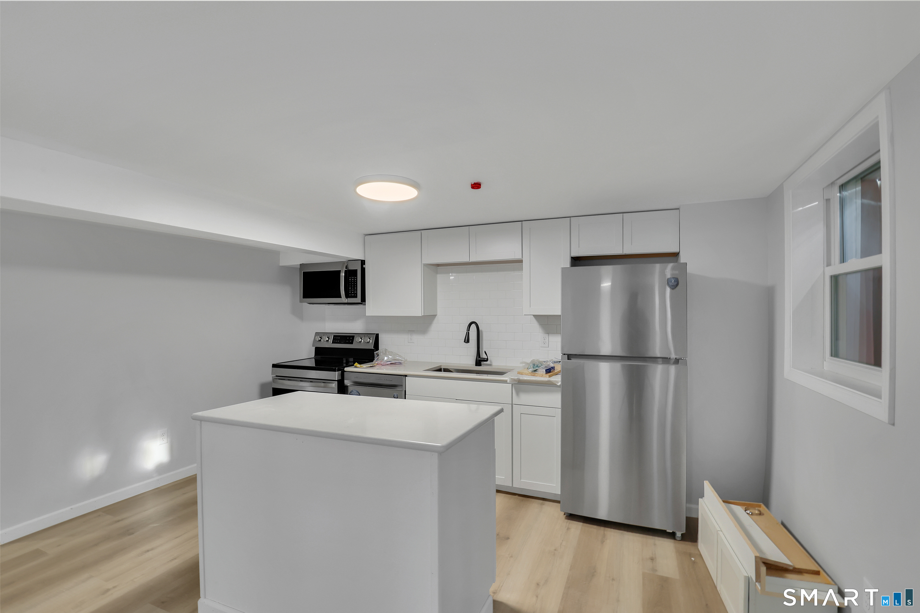 Photo 25 of 194 Hartford Road, Manchester, CT