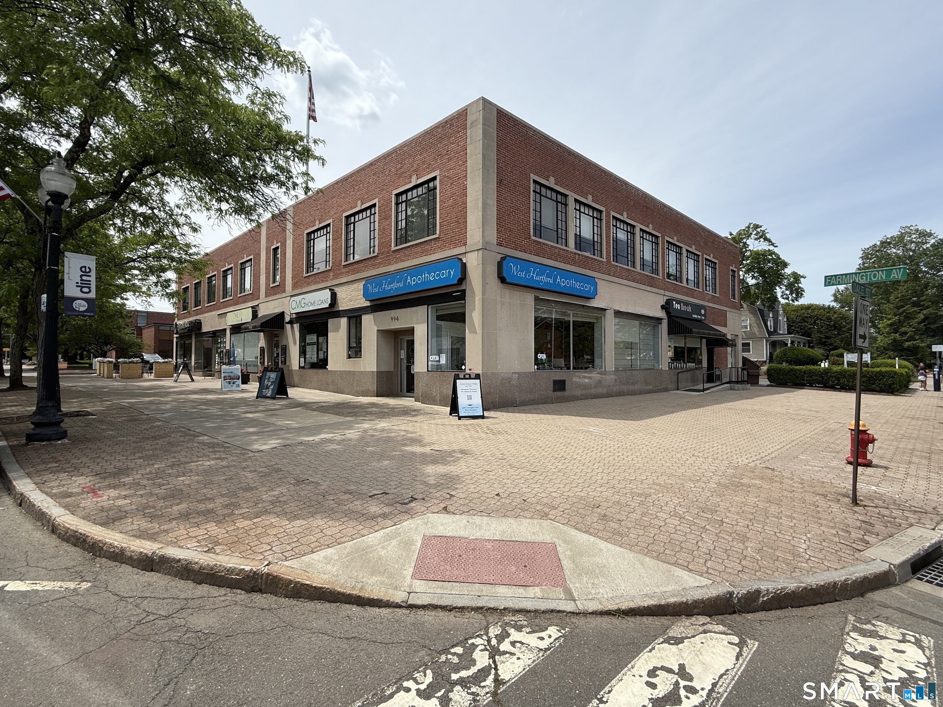 998 Farmington, West Hartford, 06107, 0 , 0 ,0,Commercial For Lease,For Rent,998 Farmington,0,24117547