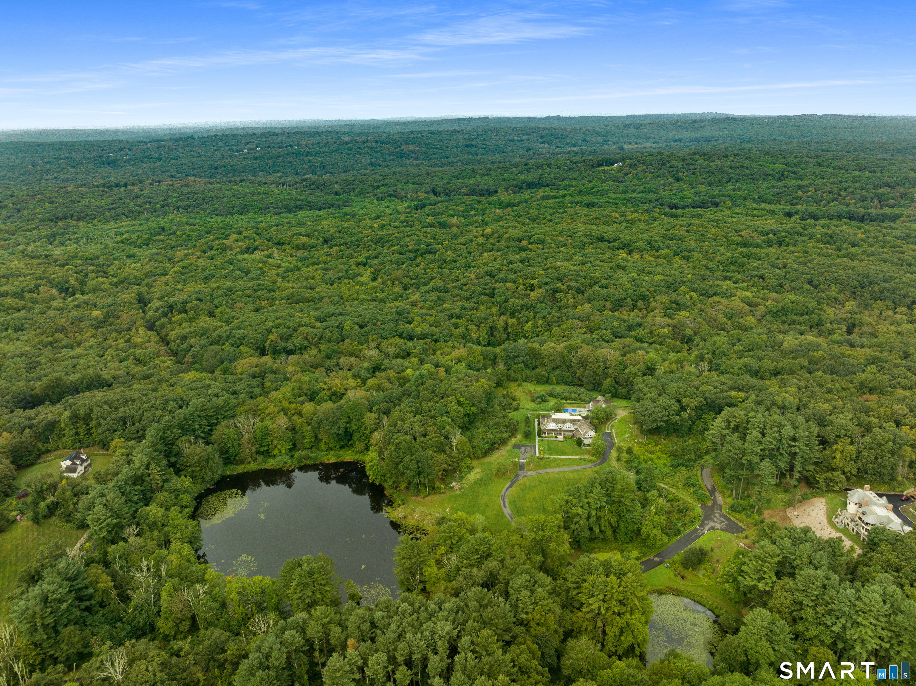 Homes for sale in Easton, CT | 294 Maple Rd, Easton, CT 06612 | MLS# 24146882