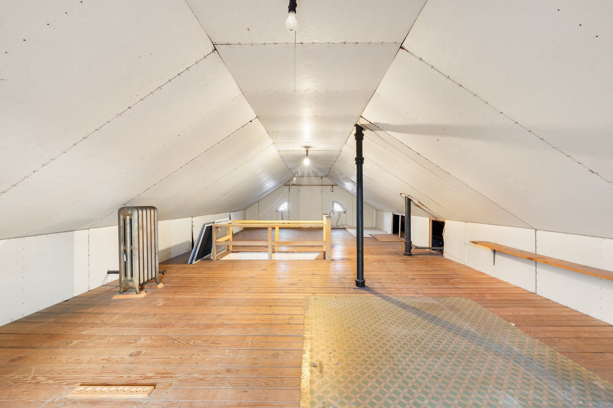 Photo 31 of 24 Westomere Terrace, New London, CT