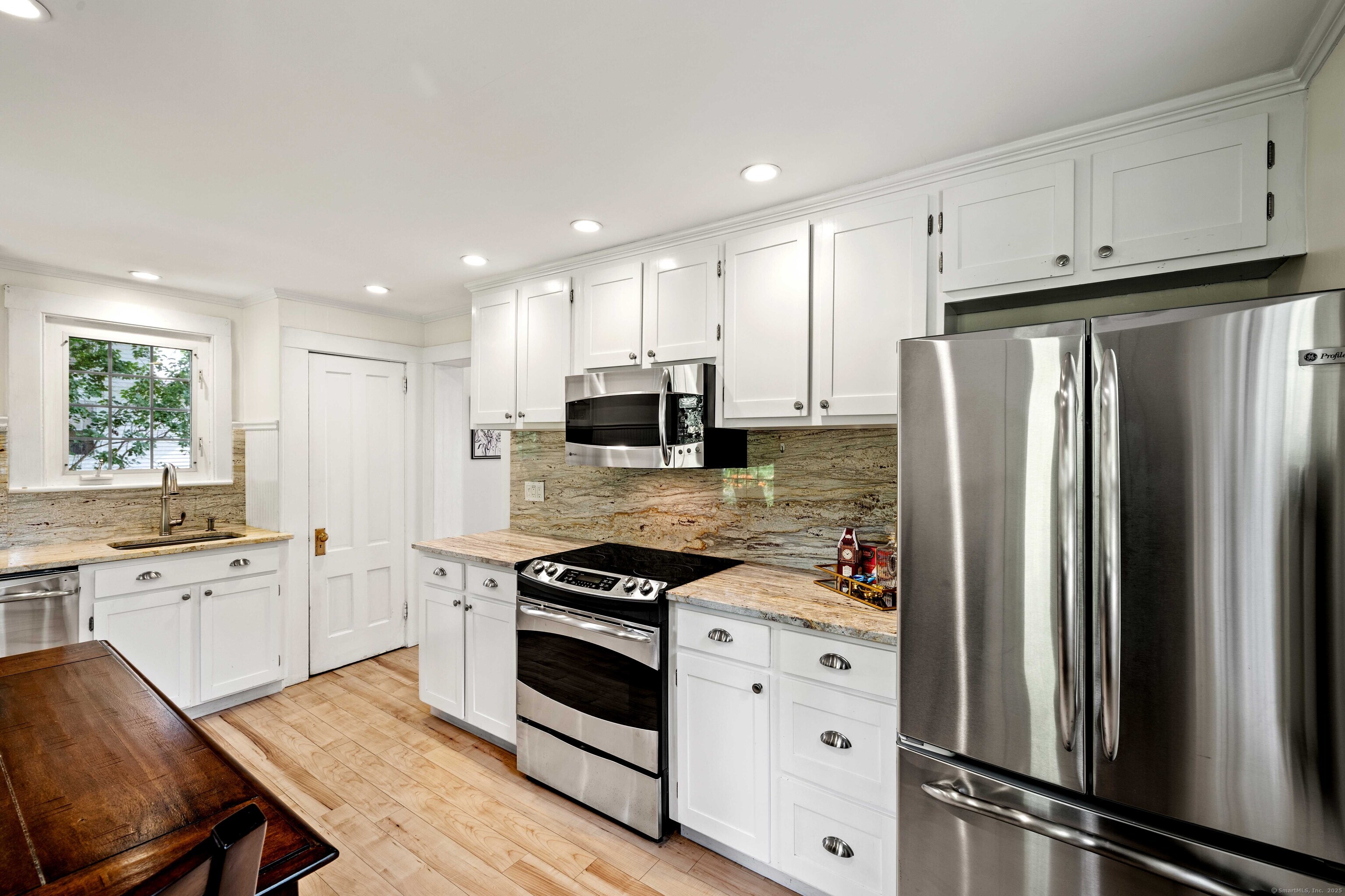 Photo 22 of 16 Main Street, Essex, CT