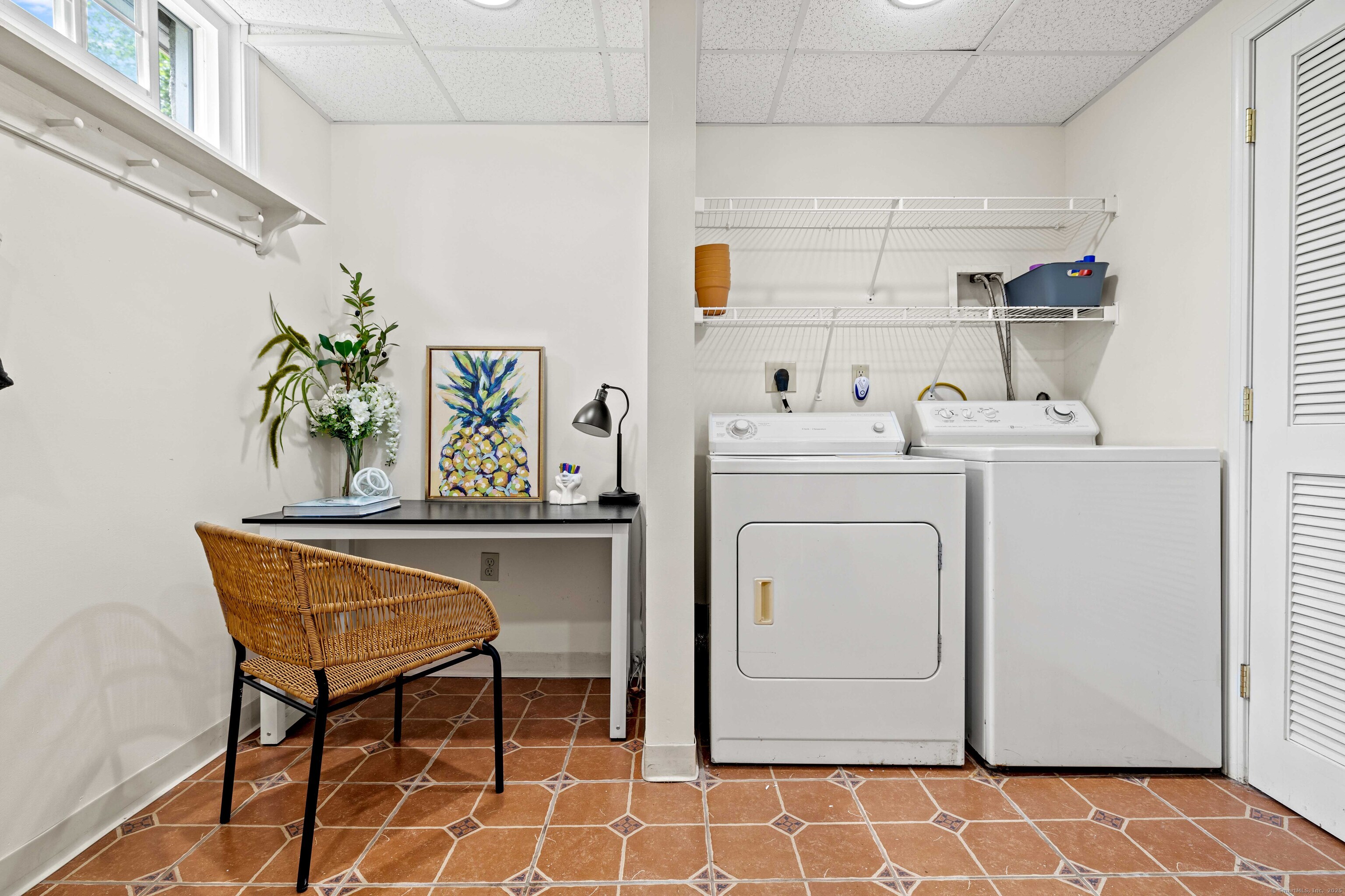 Photo 30 of 16 Main Street, Essex, CT