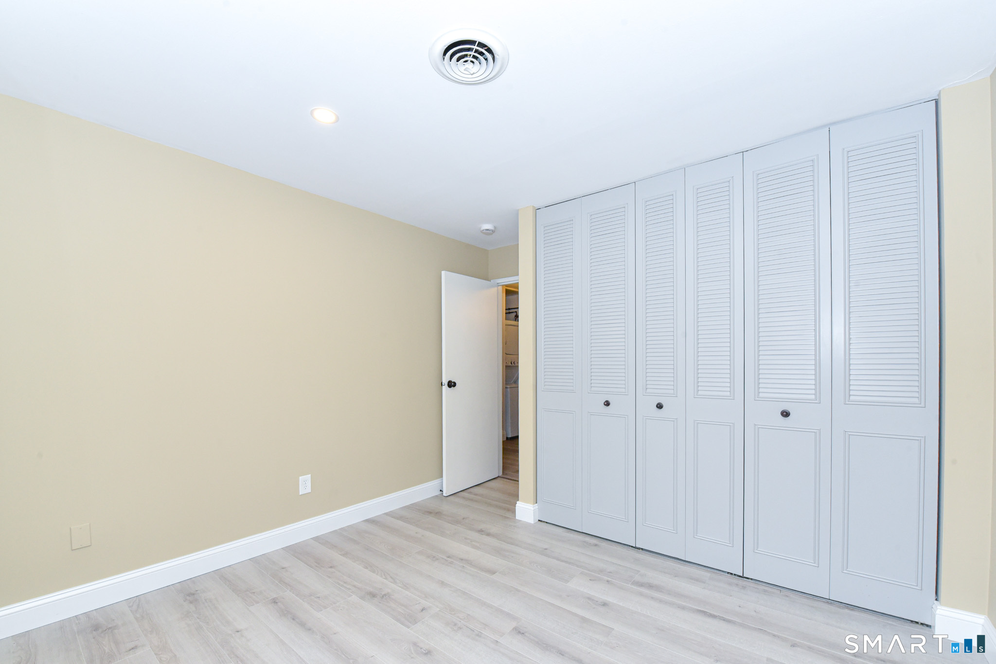 Photo 19 of 28 Mill Hill Road, Fairfield, CT