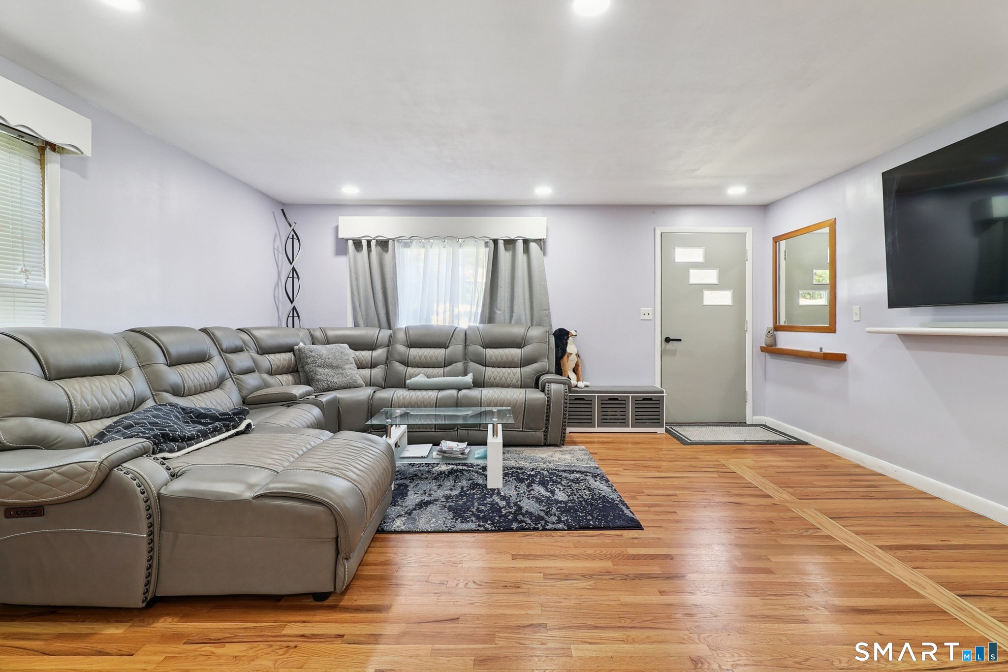 Homes for sale in Naugatuck, CT | 72 Hilltop Rd, Naugatuck, CT 06770 | MLS# 24141561