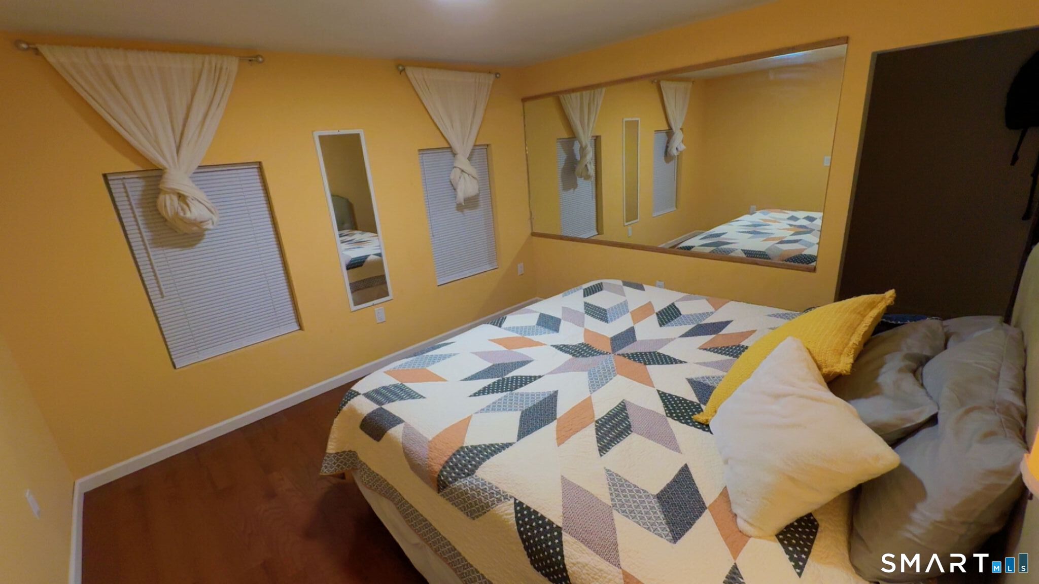 Homes for sale in Woodbury, CT | 54 Mountain Rd, Woodbury, CT 06798 | MLS# 24147717