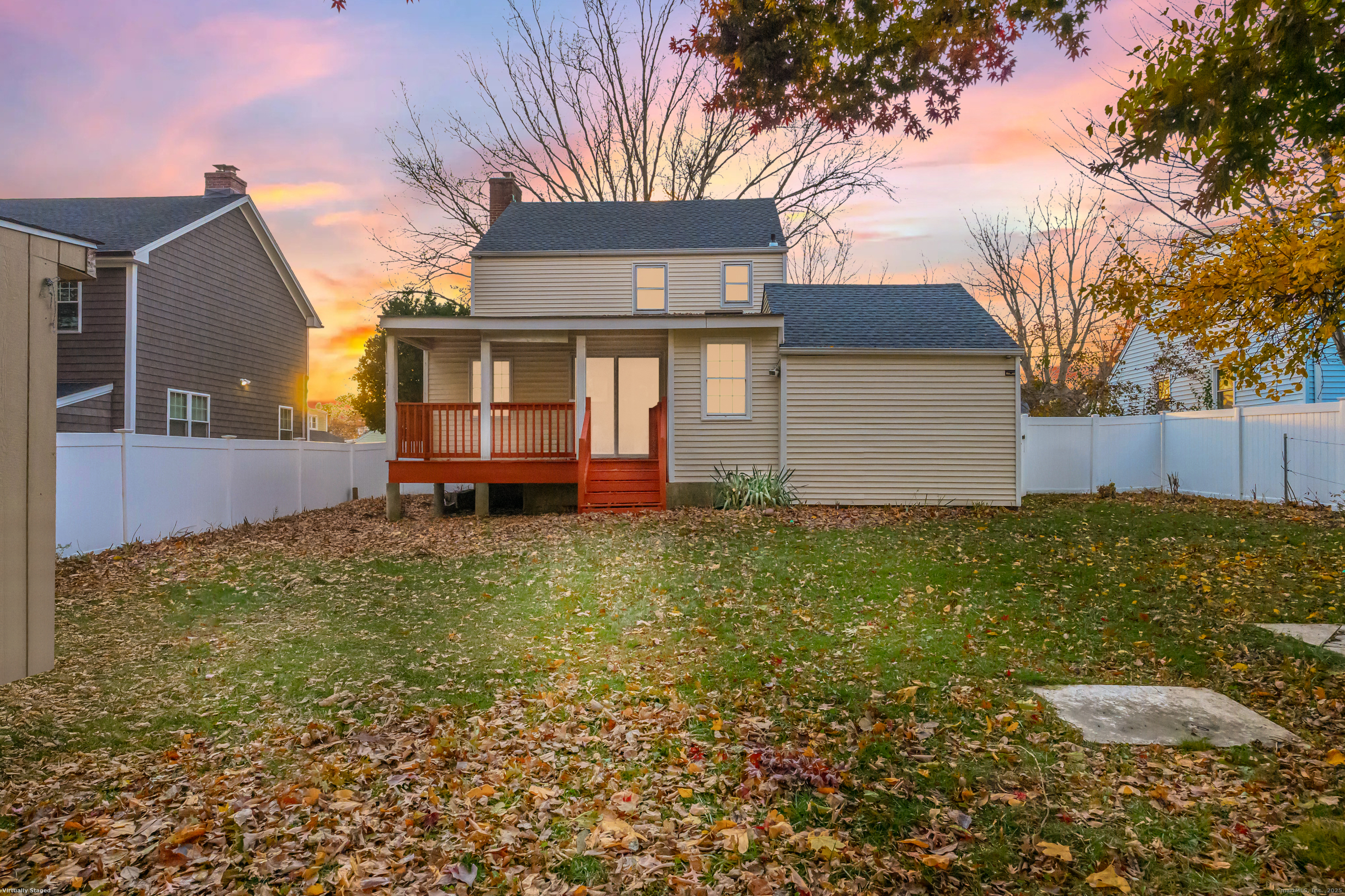 Homes for sale in Stratford, CT | 30 Winfield Dr, Stratford, CT 06615 | MLS# 24147806