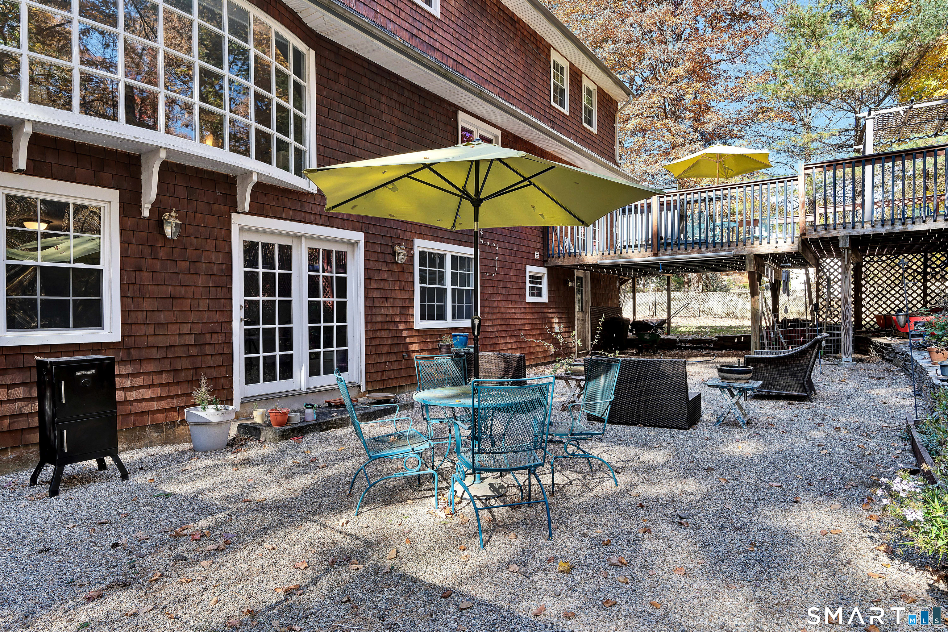 Homes for sale in Avon, CT | 46 Henderson Dr, Avon, CT 06001 | MLS# 24147783