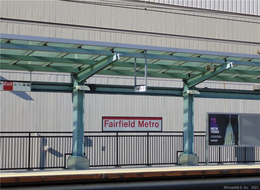 Photo 12 of 2838 Fairfield Avenue, Bridgeport, CT