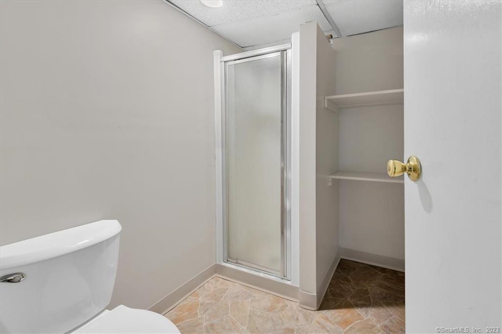 435 Salem, Bozrah, 06334, 0 , 0 ,0,Commercial For Lease,For Rent,Salem,0,24147934