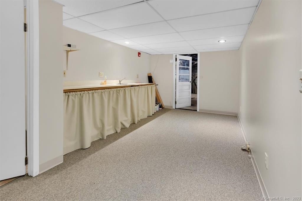 435 Salem, Bozrah, 06334, 0 , 0 ,0,Commercial For Lease,For Rent,Salem,0,24147934