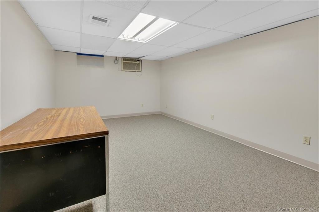 435 Salem, Bozrah, 06334, 0 , 0 ,0,Commercial For Lease,For Rent,Salem,0,24147934