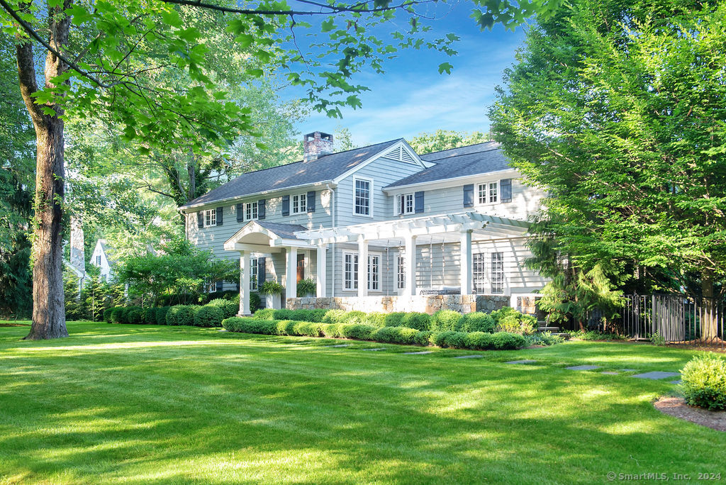 Photo 3 of 474 Brookside Road, New Canaan, CT