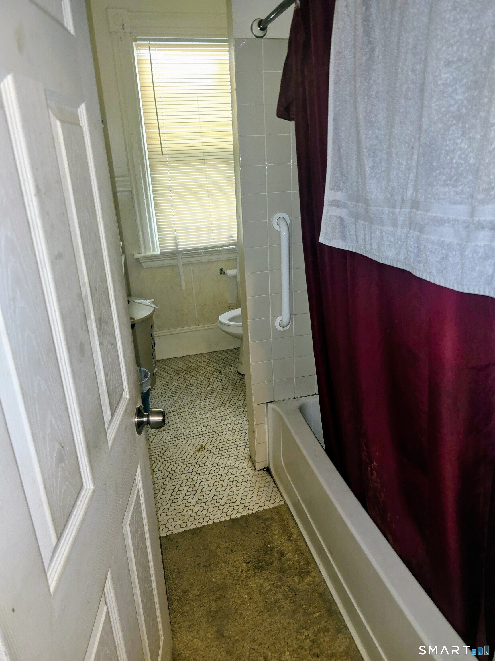 Homes for sale in Hartford, CT | 112 Edgewood St, Hartford, CT 06112 | MLS# 24147375