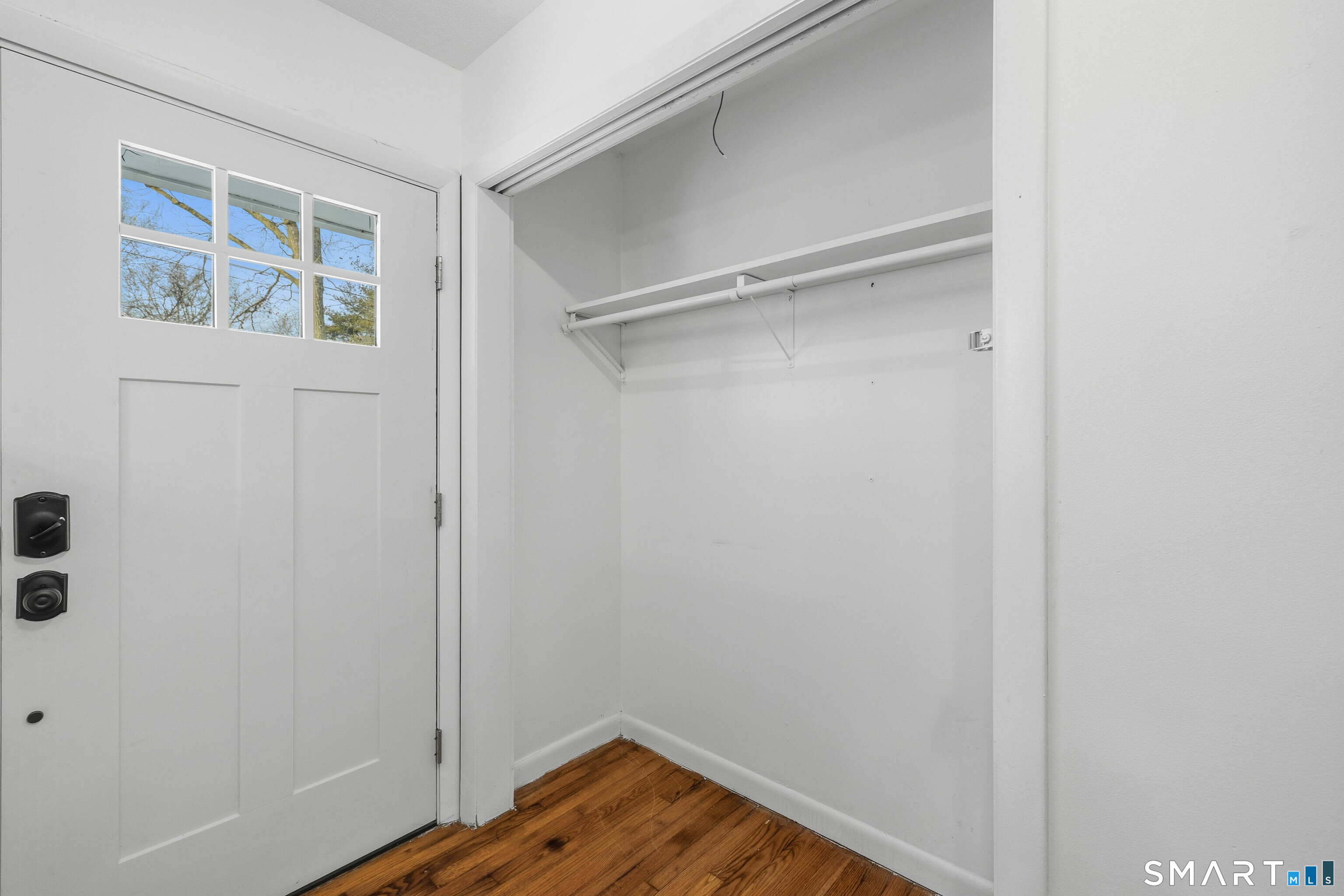 Photo 4 of 12 Beach Park Road, Clinton, CT