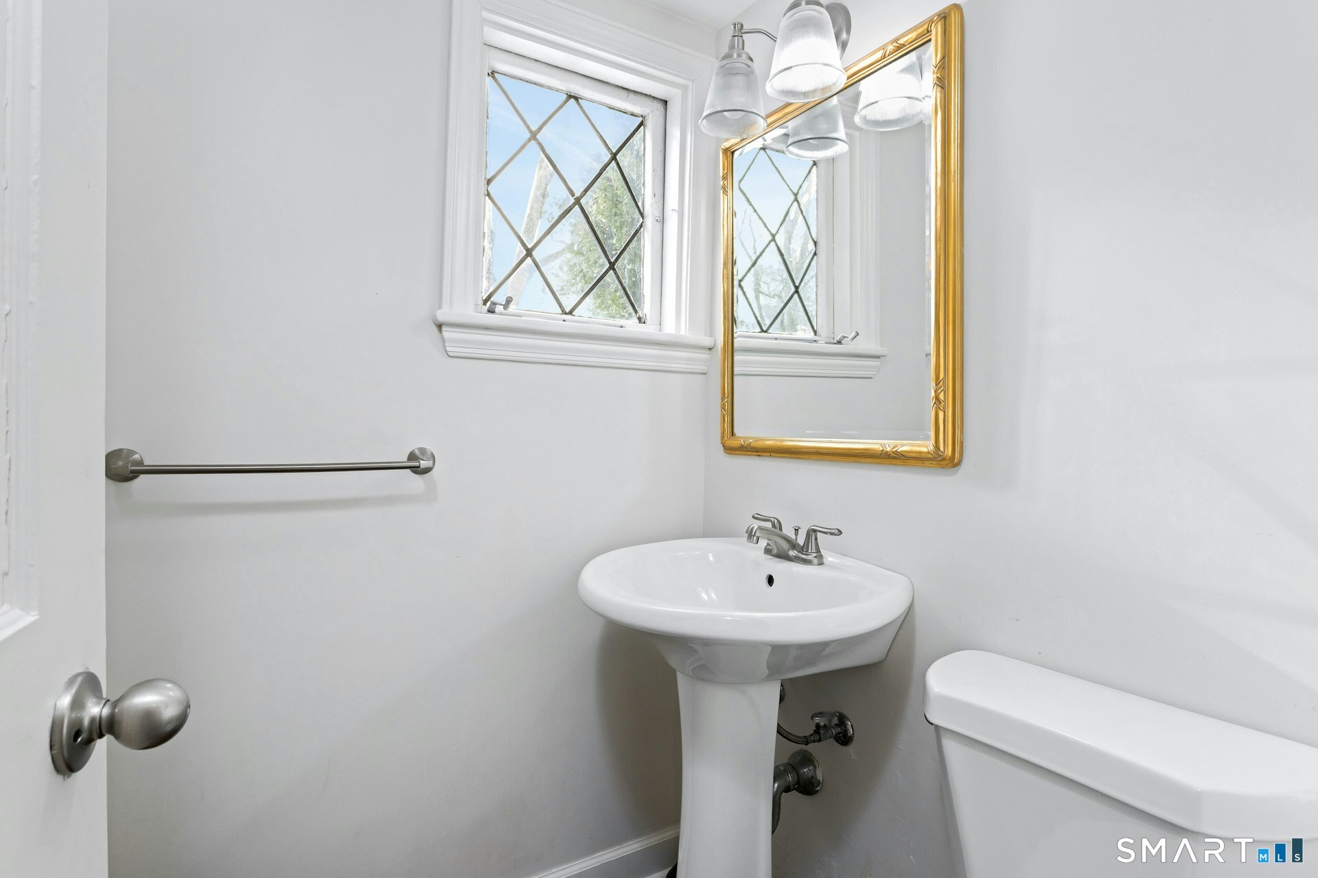 Photo 17 of 85 Stephen Mather Road, Darien, CT