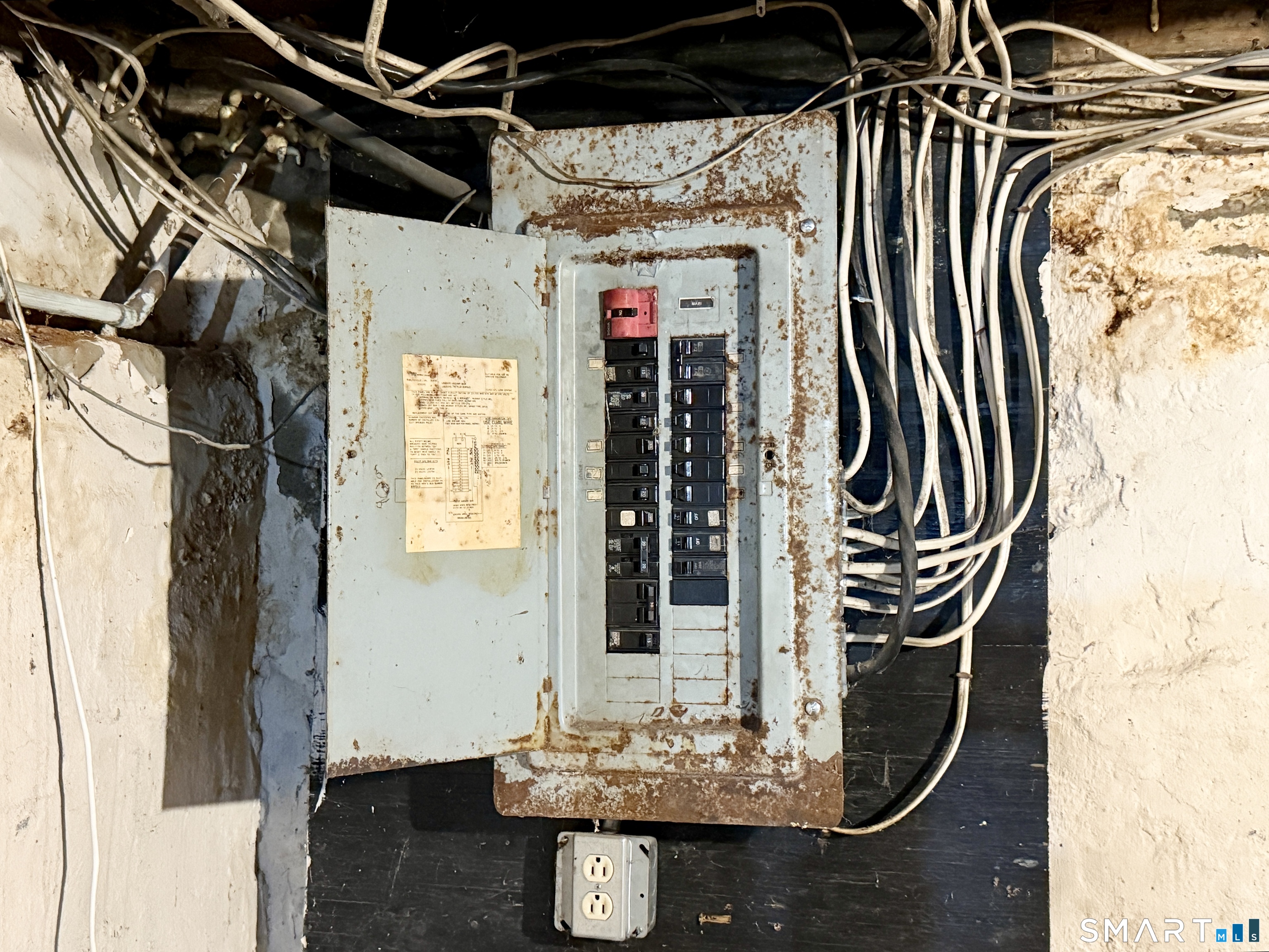 Photo 25 of 113 Otrobando Avenue, Norwich, CT