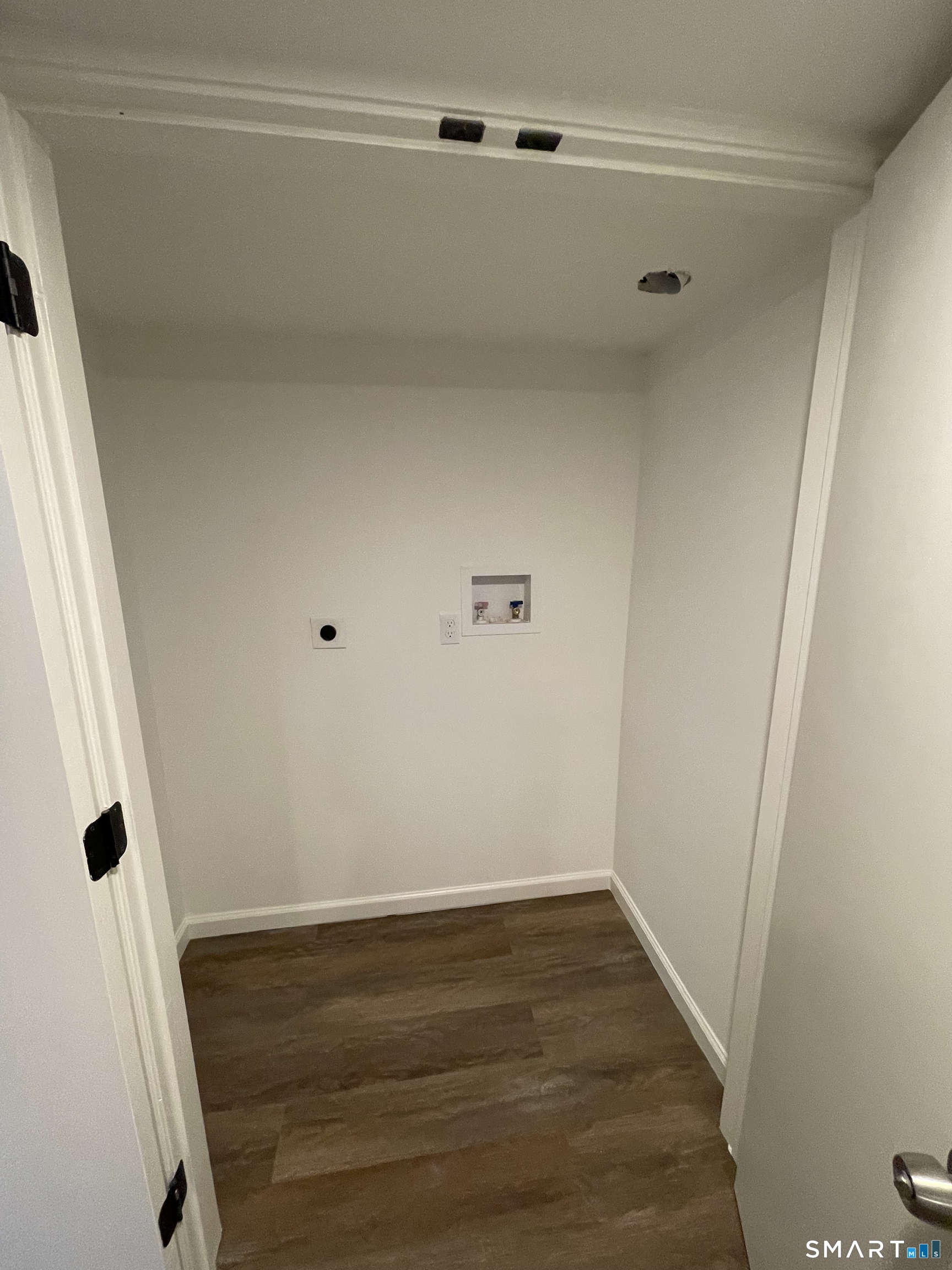 Photo 3 of 1202 Park Avenue, Bridgeport, CT