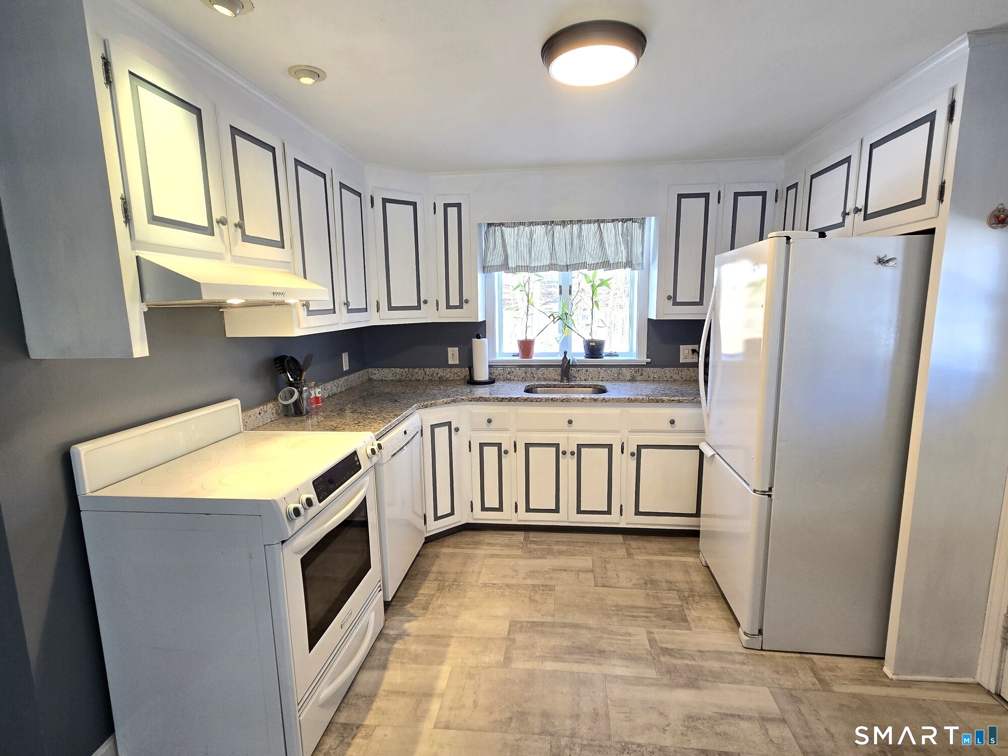 Homes for sale in Plainville, CT | 3 Usher Ave, Plainville, CT 06062 | MLS# 24146808