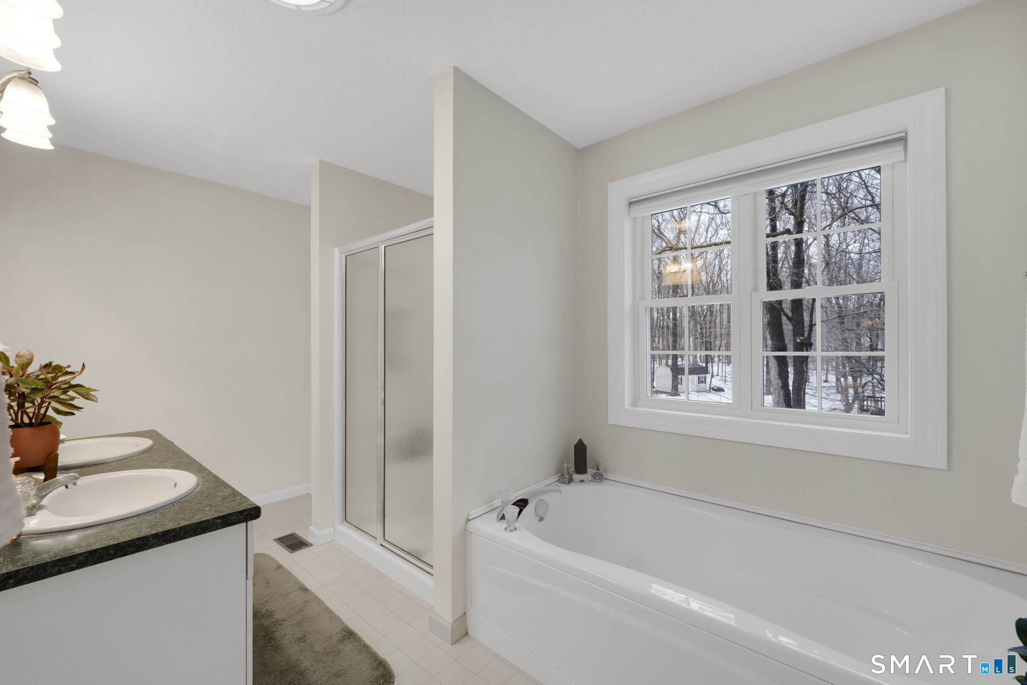 Photo 28 of 499 Woodmont Drive, Coventry, CT