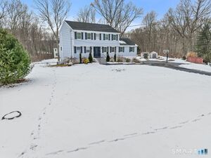 17 Moose Hill Road