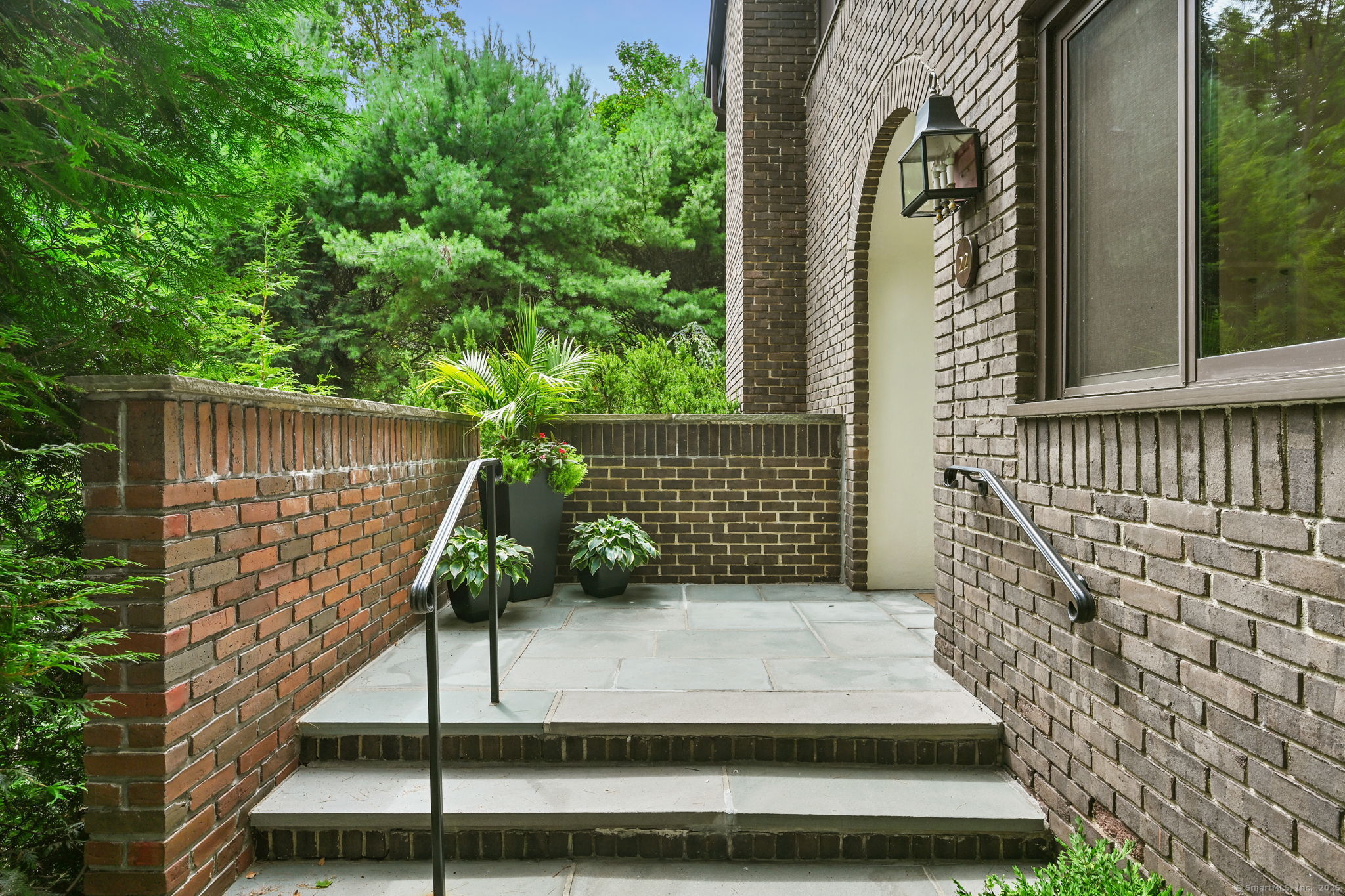 Homes for sale in New Canaan, CT | 289 New Norwalk Rd #22, New Canaan, CT 06840 | MLS# 24148098