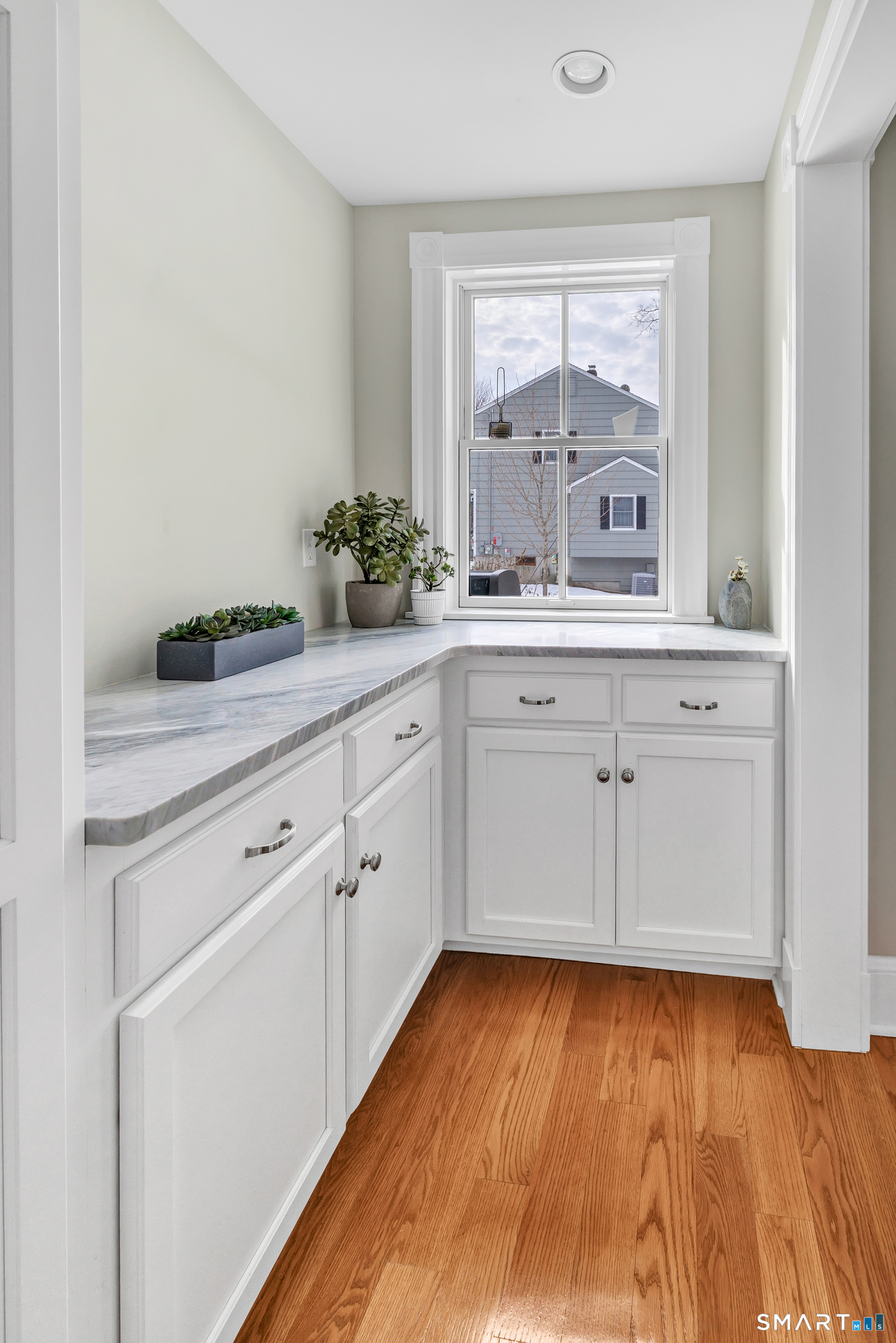 Photo 17 of 774 Fairfield Woods Road, Fairfield, CT