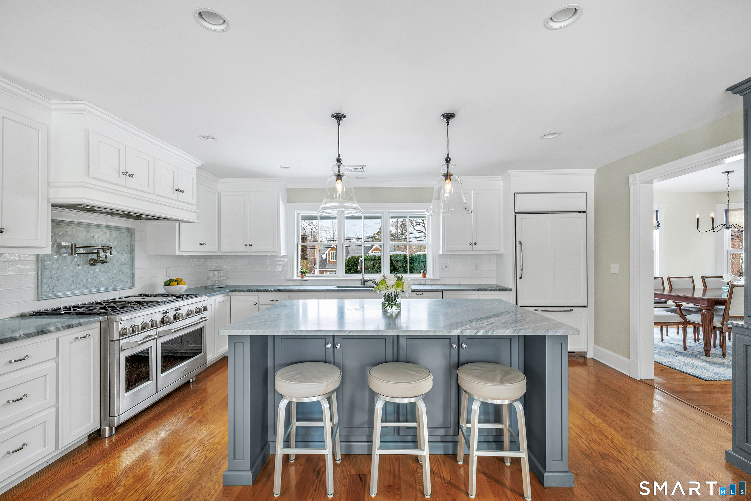 Photo 16 of 774 Fairfield Woods Road, Fairfield, CT