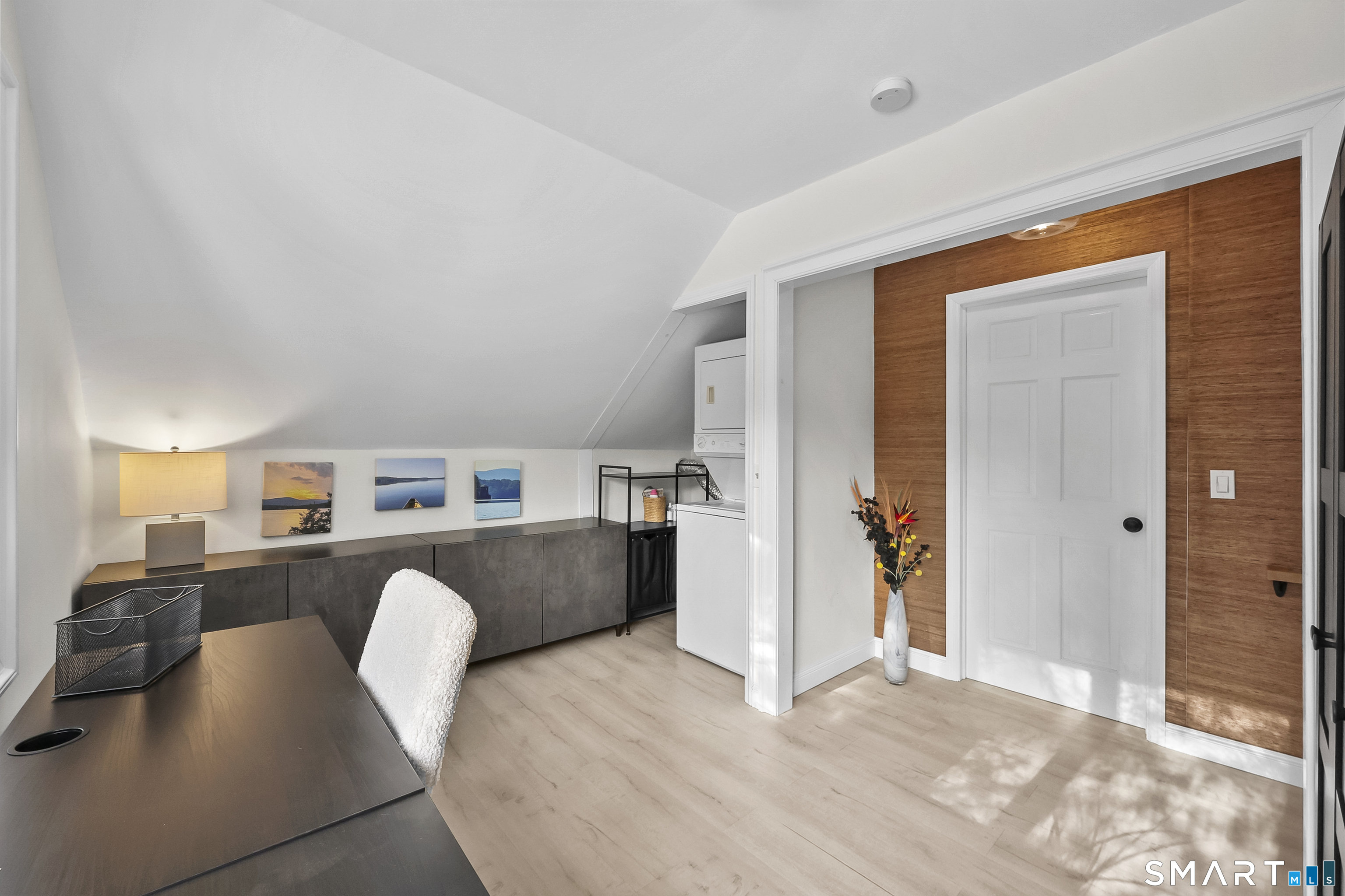 Photo 26 of 25 Fowler Street, Salisbury, CT