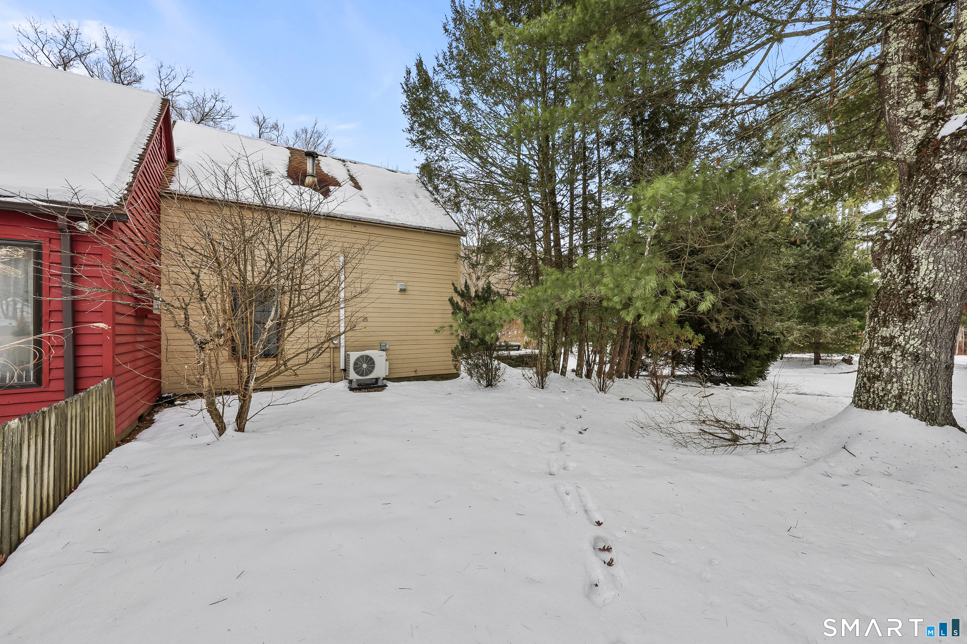 Photo 27 of 25 Fowler Street, Salisbury, CT