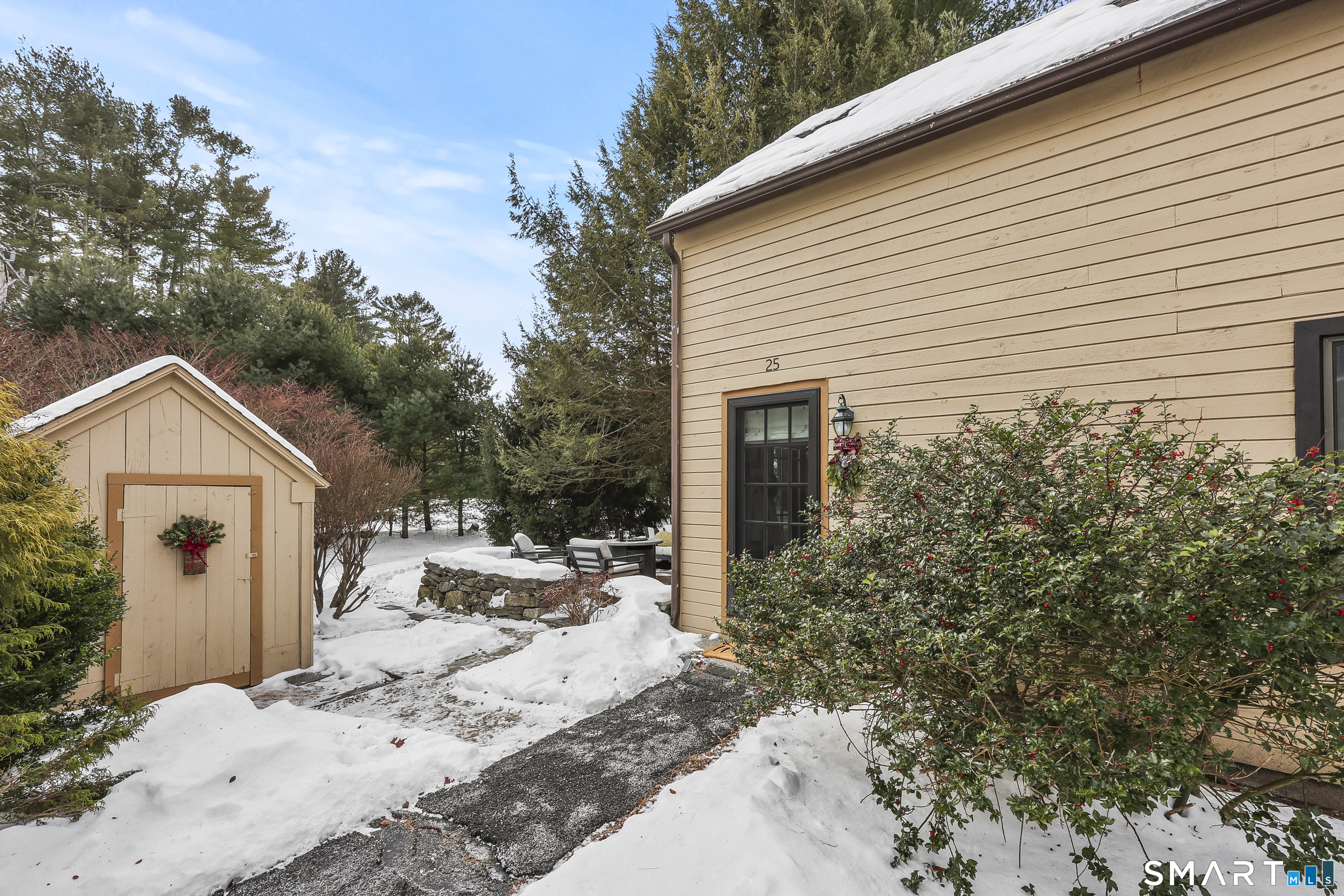 Photo 4 of 25 Fowler Street, Salisbury, CT