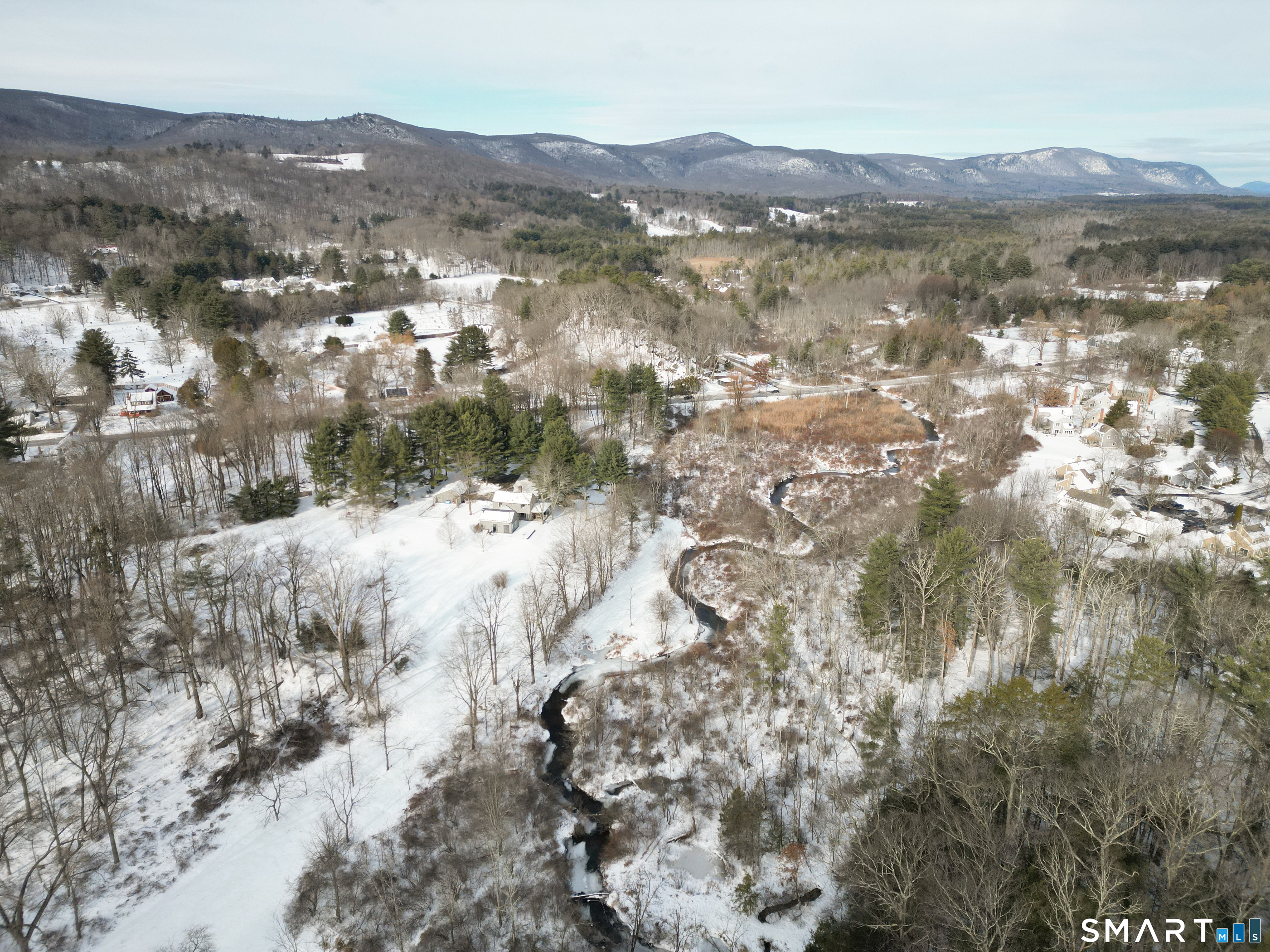 Photo 36 of 25 Fowler Street, Salisbury, CT