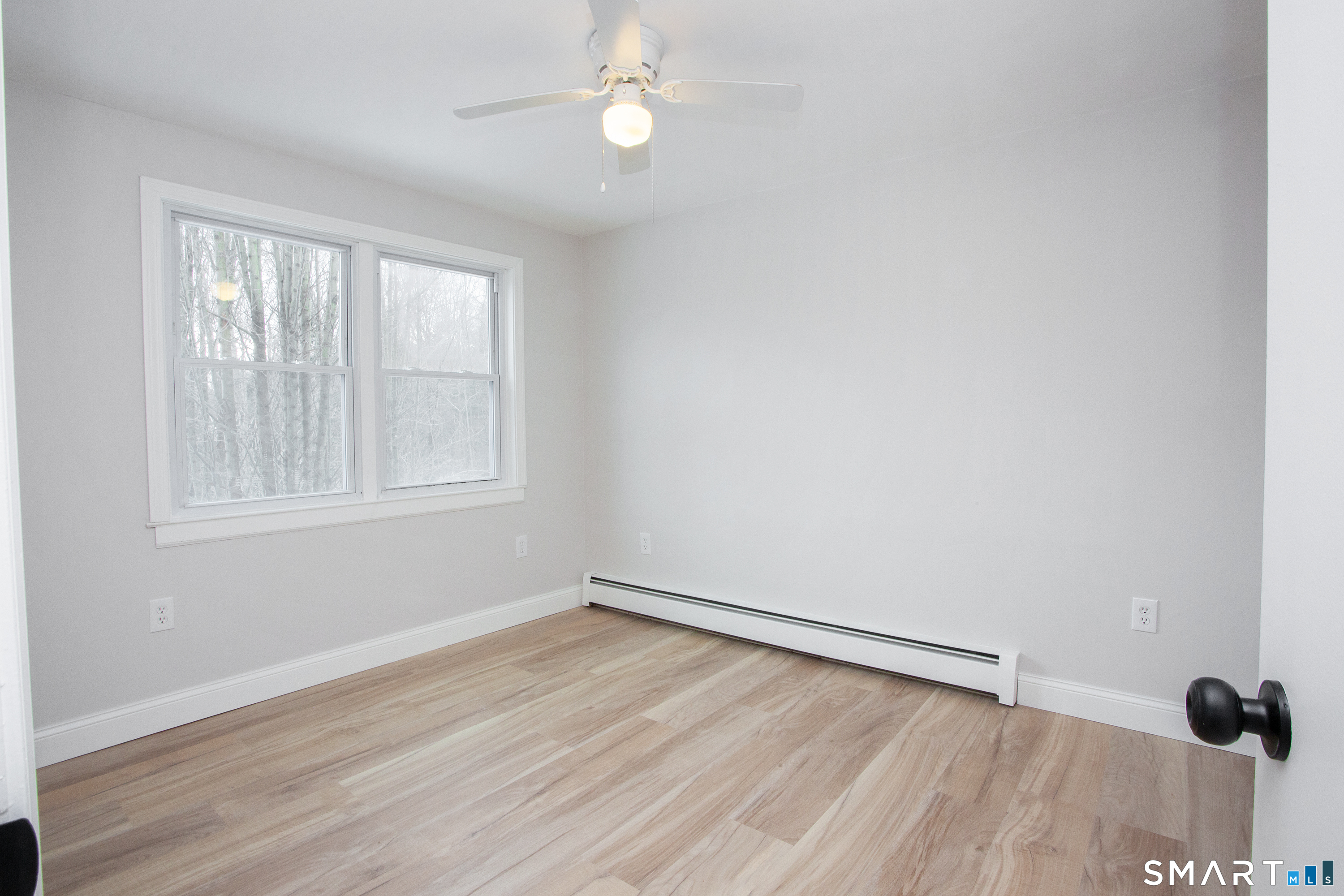 Photo 9 of 366 Albany Turnpike, Canton, CT