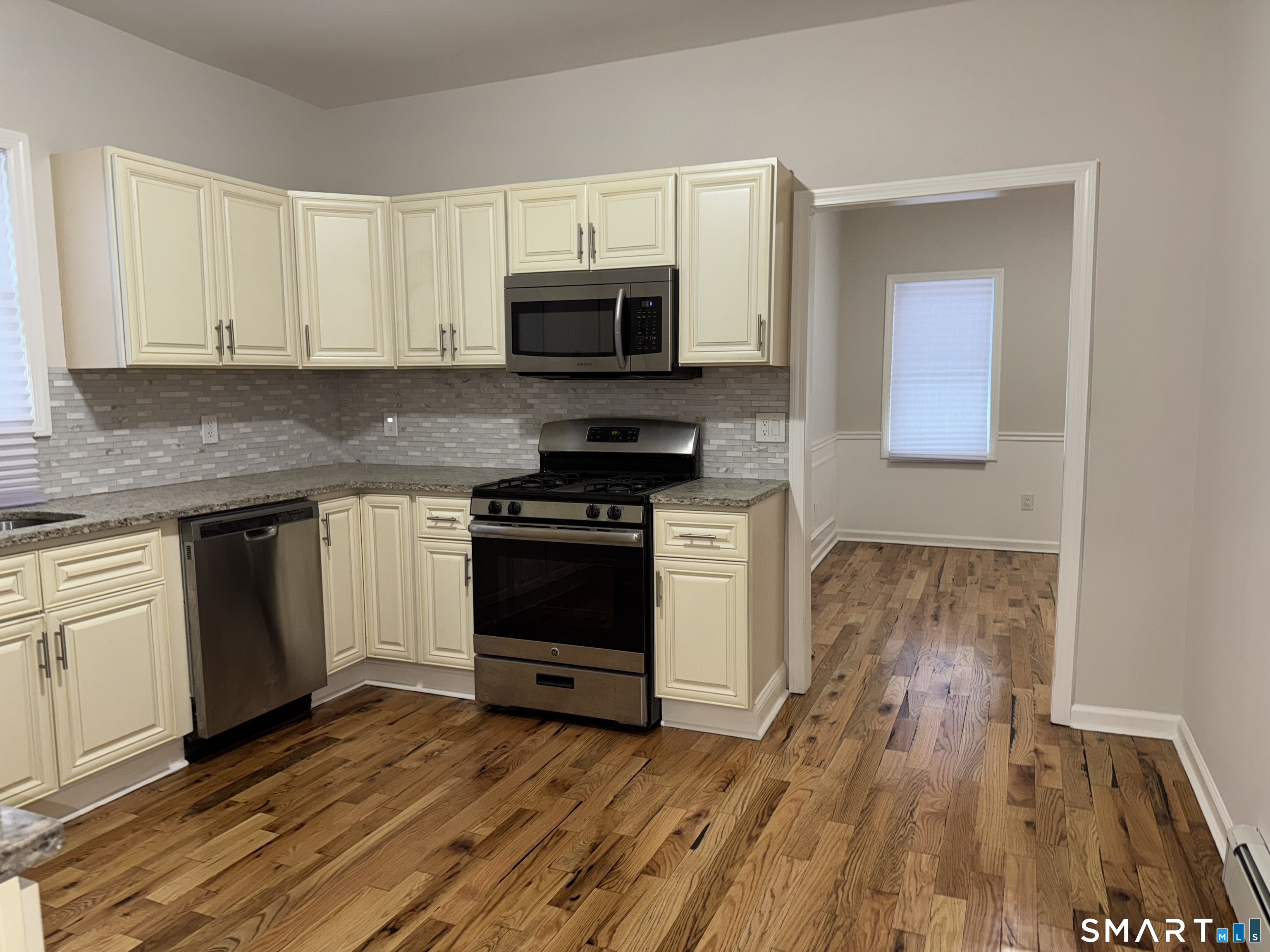 Homes for sale in Ansonia, CT | 39 Bassett St, Ansonia, CT 06401 | MLS# 24143022