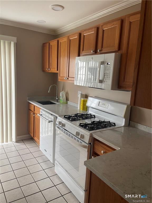 Homes for sale in Danbury, CT | 11 Mannions Ln #APT 11, Danbury, CT 06810 | MLS# 24145438