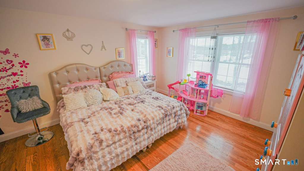 Photo 8 of 2 Kevin Drive, Danbury, CT